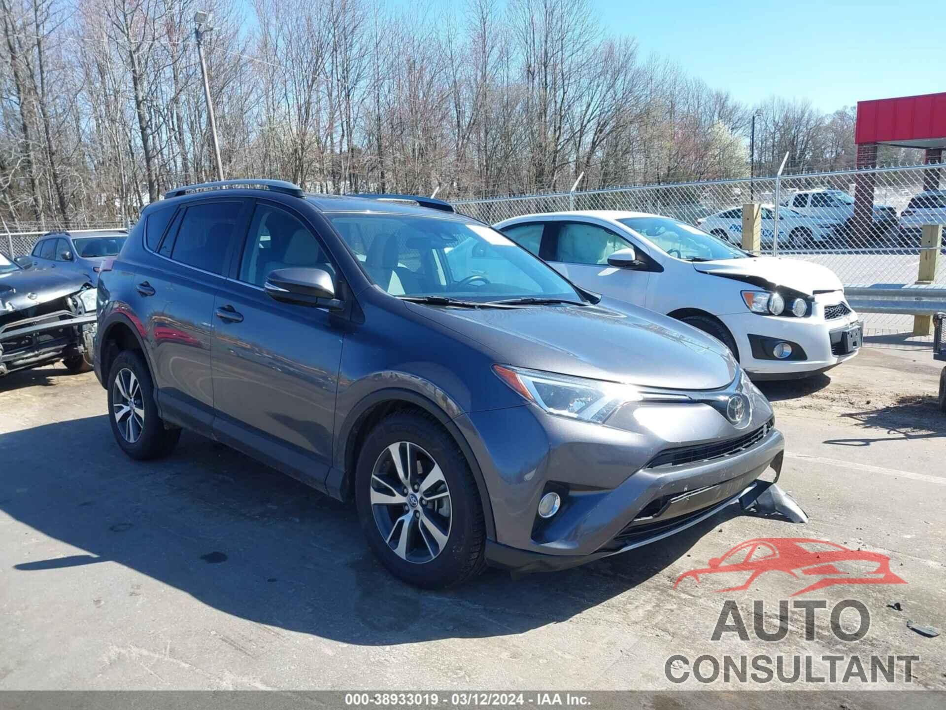 TOYOTA RAV4 2018 - 2T3WFREVXJW466727