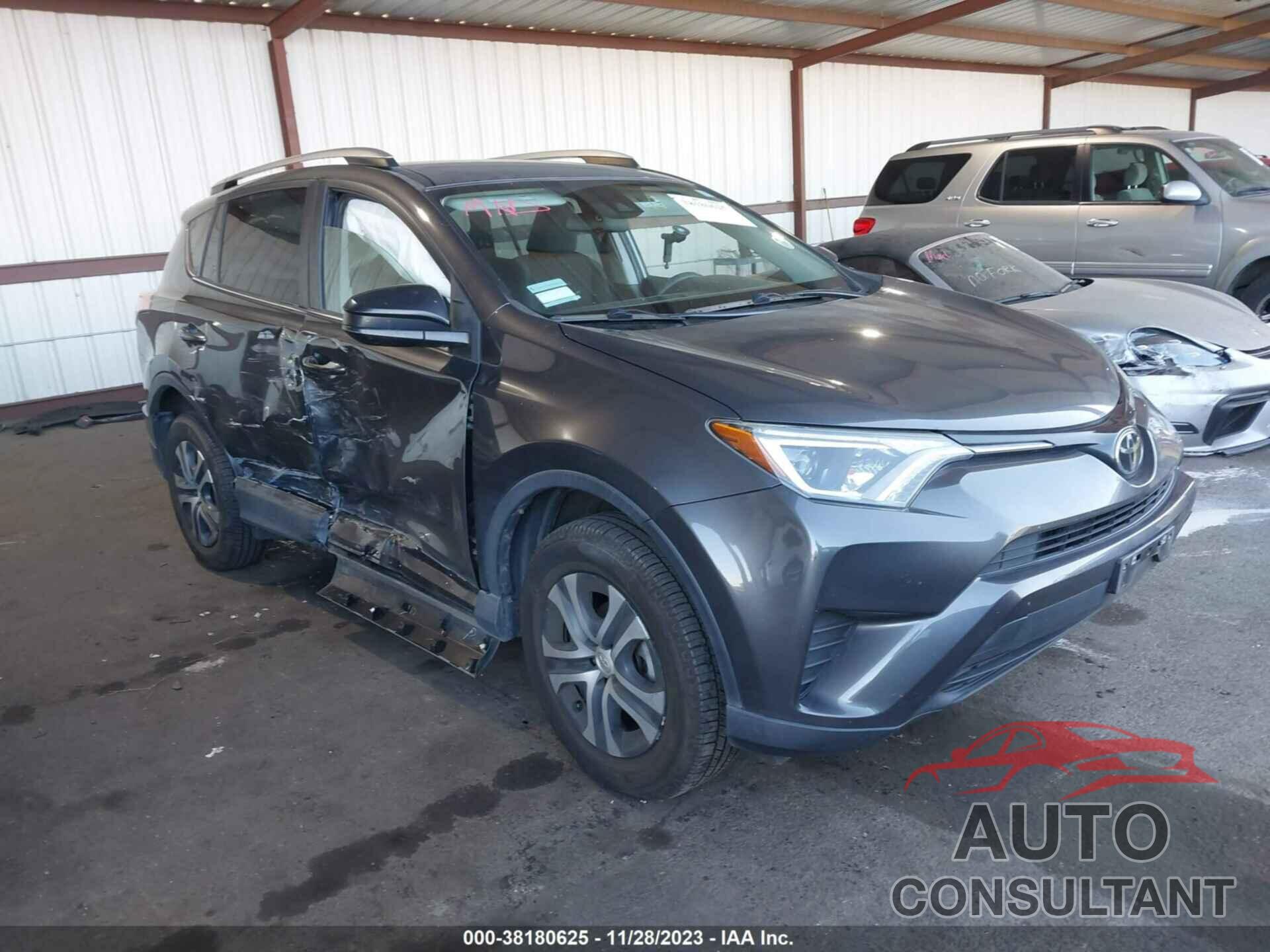 TOYOTA RAV4 2018 - 2T3BFREV1JW854203