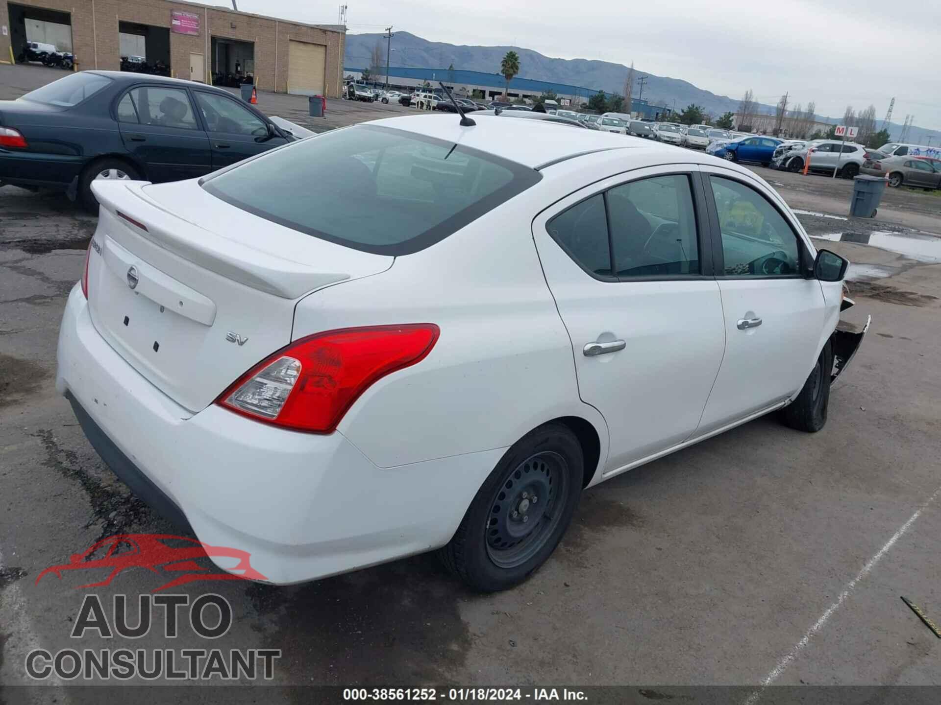 NISSAN VERSA 2019 - 3N1CN7AP3KL831892