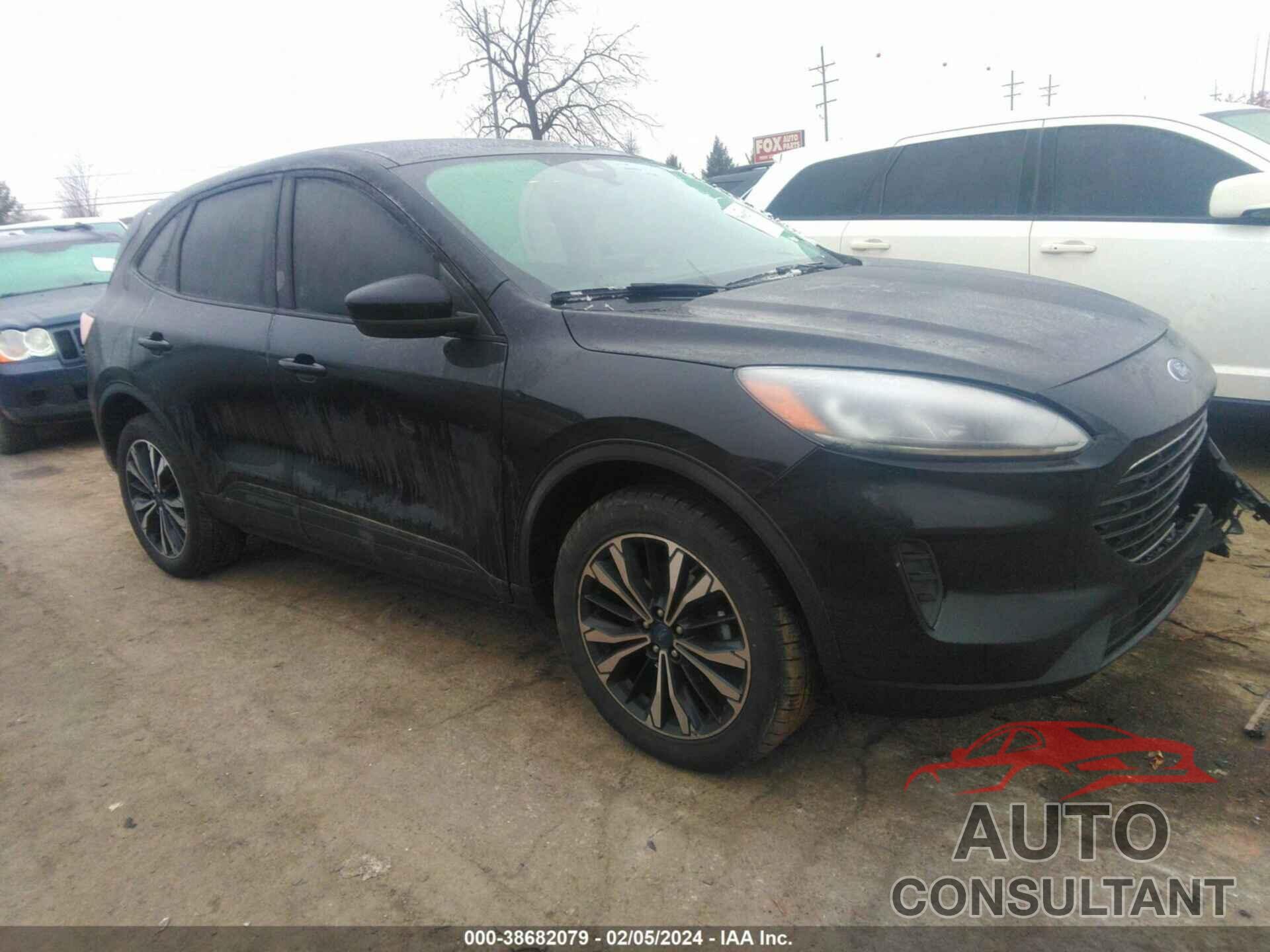 FORD ESCAPE 2022 - 1FMCU9G60NUB72489