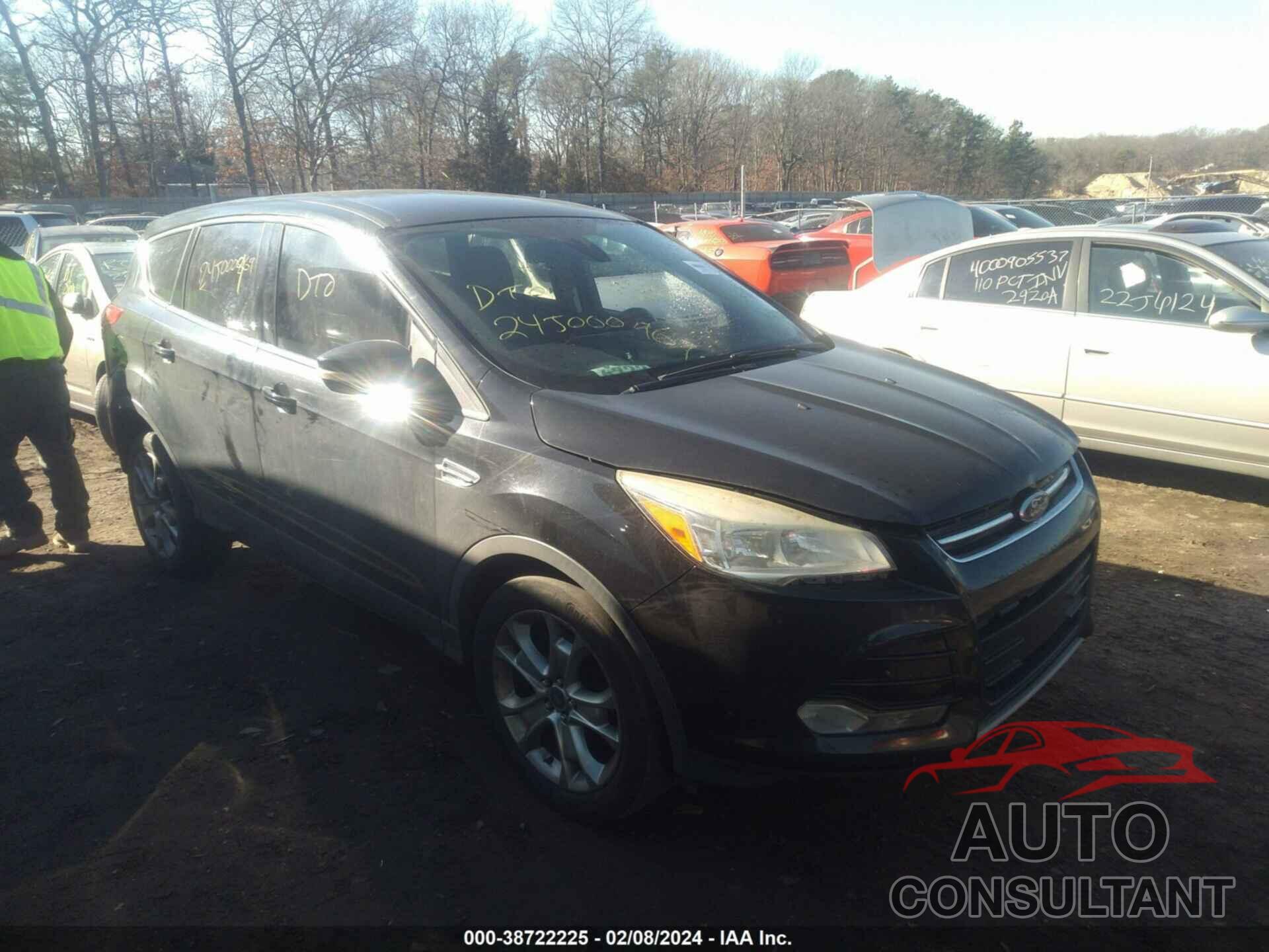 FORD ESCAPE 2013 - 1FMCU9H96DUA79256