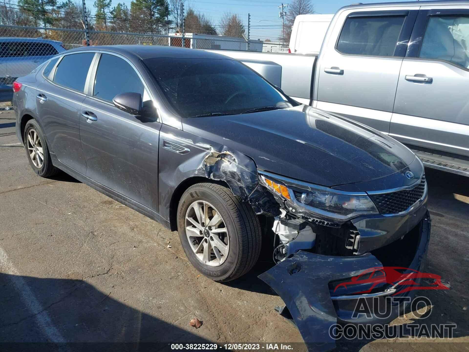 KIA OPTIMA 2017 - KNAGT4L37H5179152