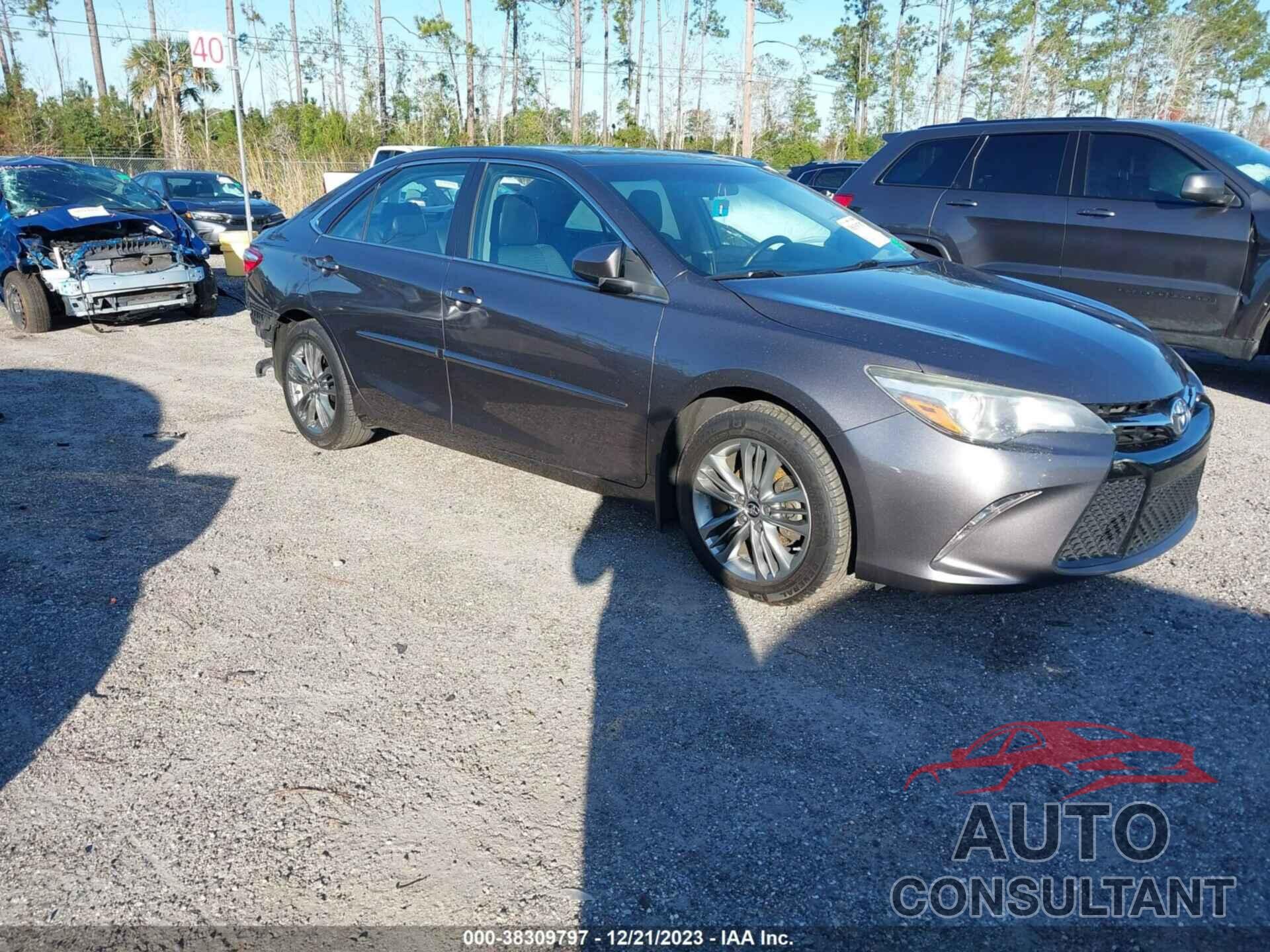 TOYOTA CAMRY 2015 - 4T1BF1FK3FU058901