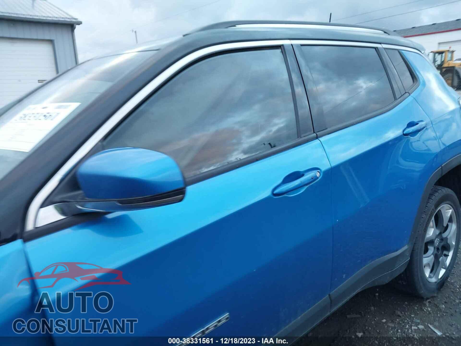 JEEP COMPASS 2018 - 3C4NJDCB1JT117162