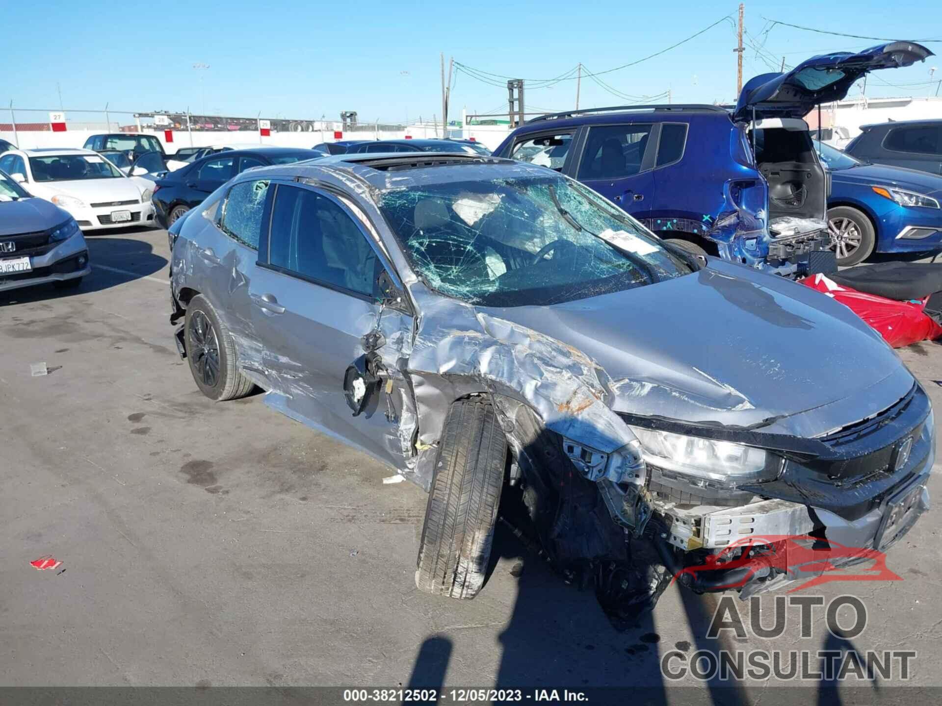 HONDA CIVIC 2018 - SHHFK7H59JU431404