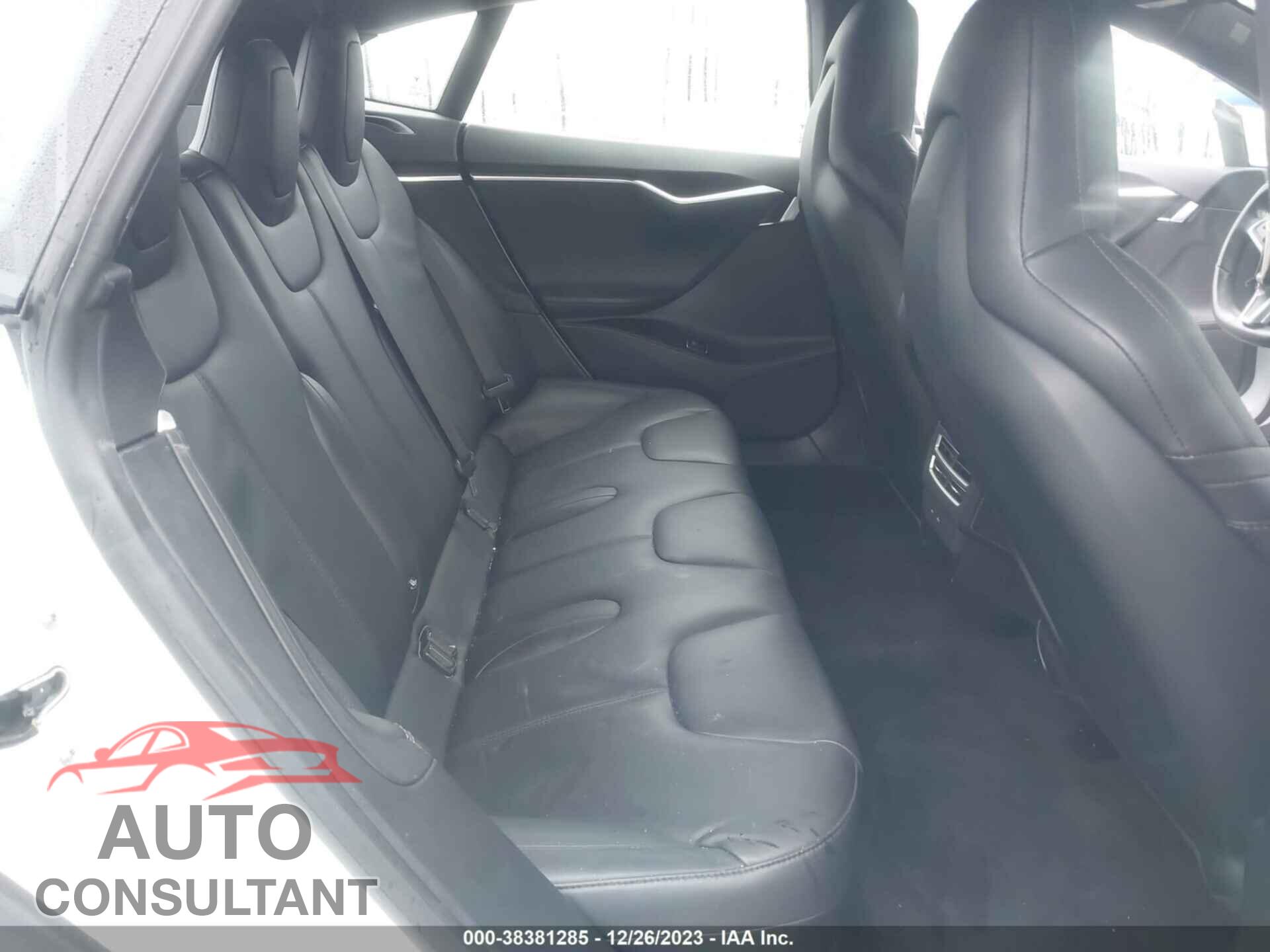 TESLA MODEL S 2016 - 5YJSA1E17GF160983