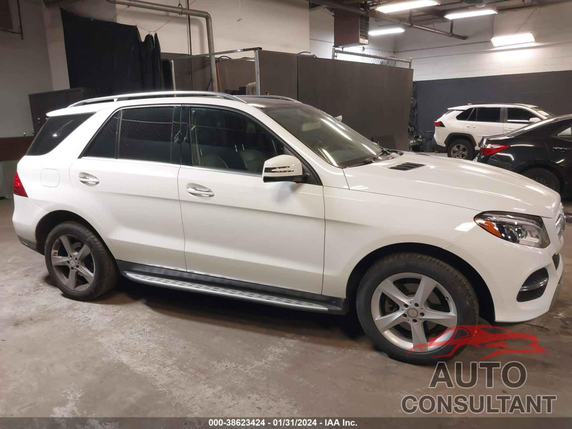 MERCEDES-BENZ GLE 350 2016 - 4JGDA5HB8GA736430