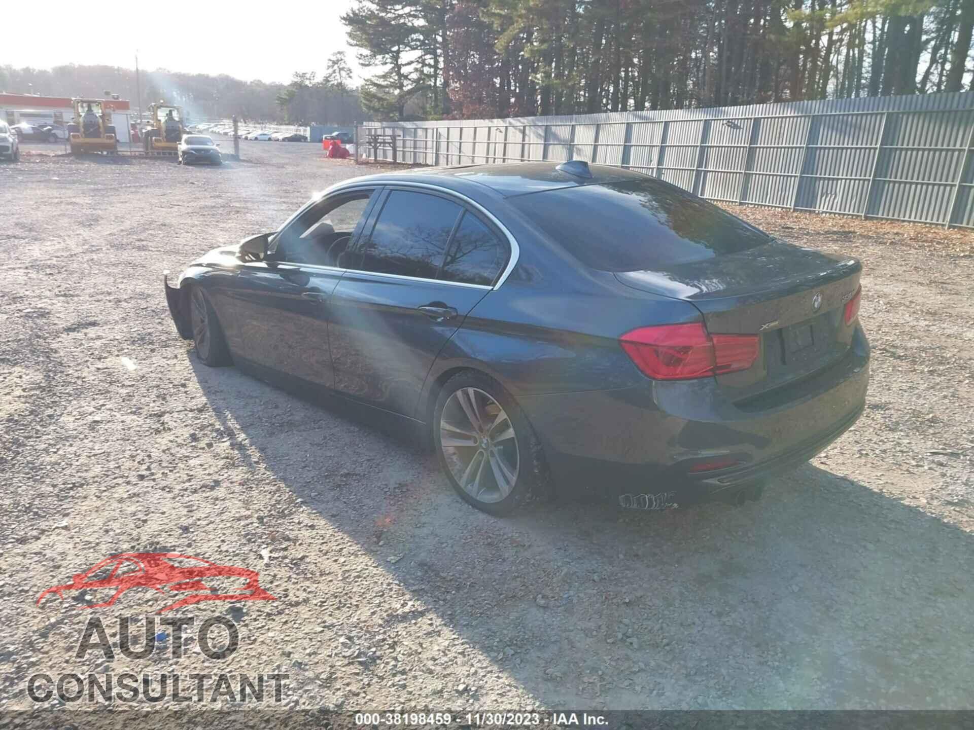 BMW 3 SERIES 2018 - WBA8D9C53JA615430