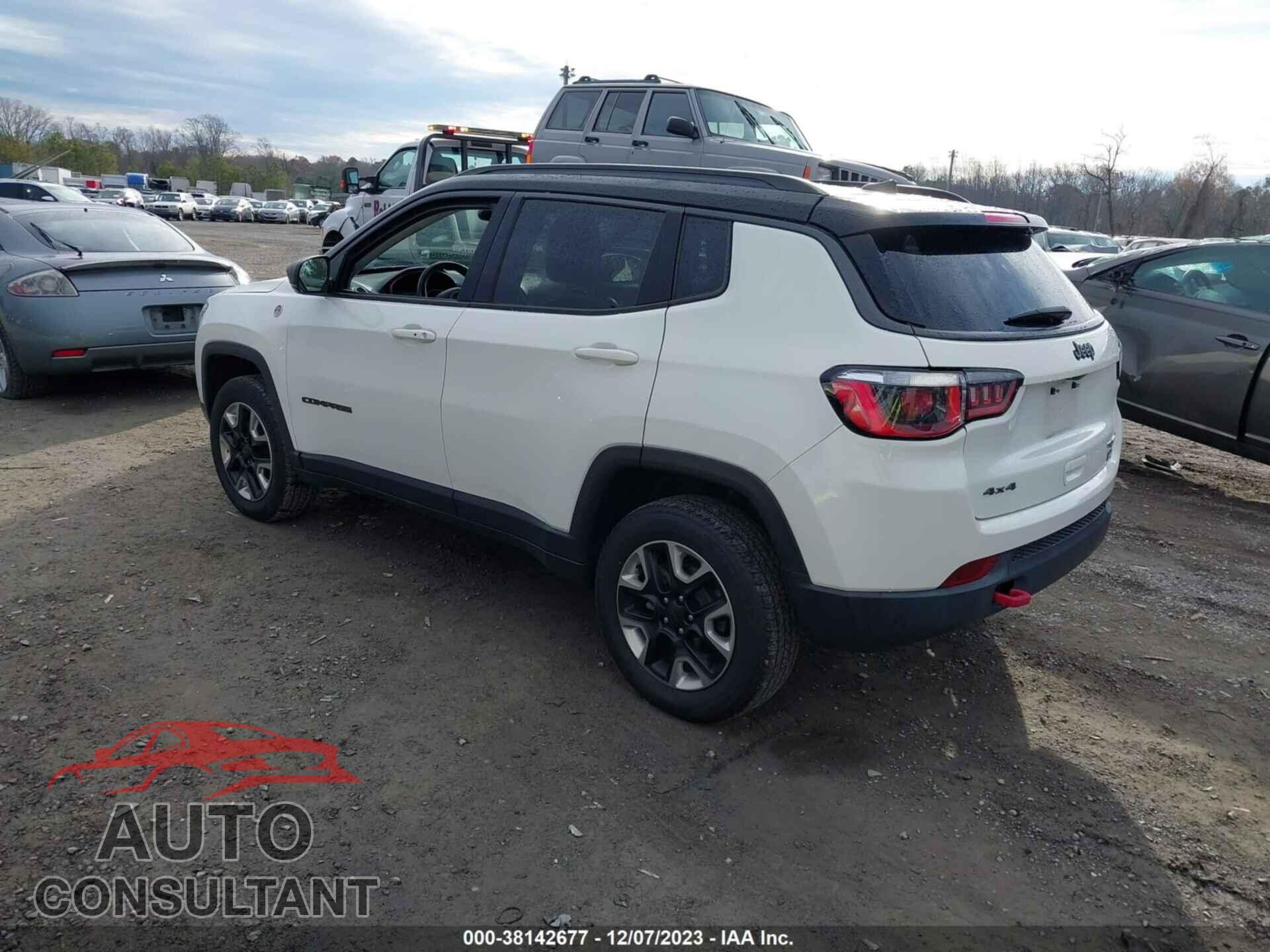 JEEP COMPASS 2018 - 3C4NJDDB7JT417609