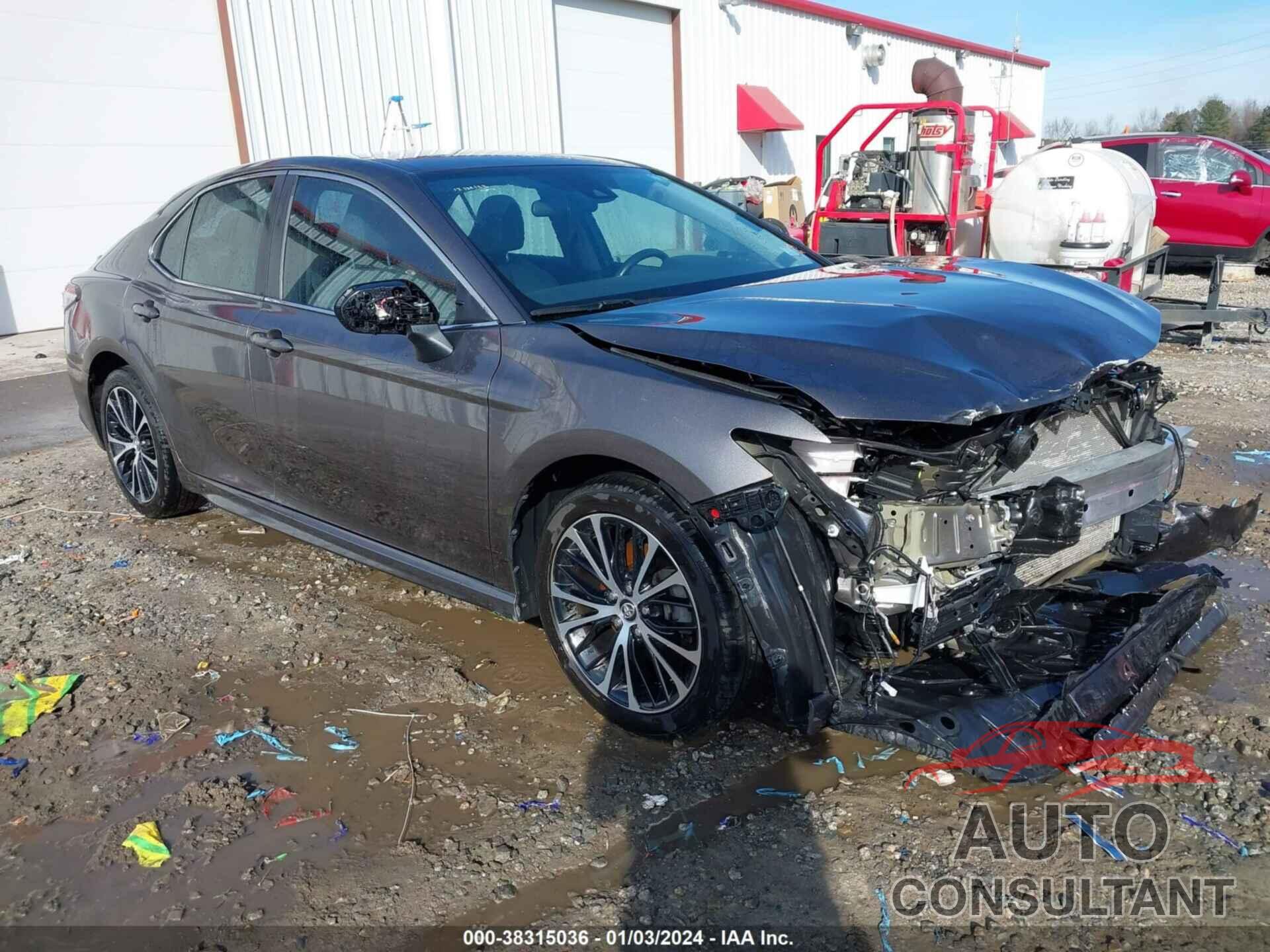 TOYOTA CAMRY 2020 - 4T1G11AK7LU893665
