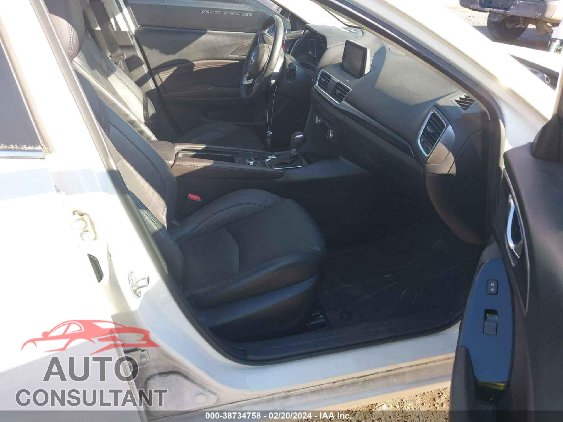 MAZDA MAZDA3 2017 - 3MZBN1M37HM151671