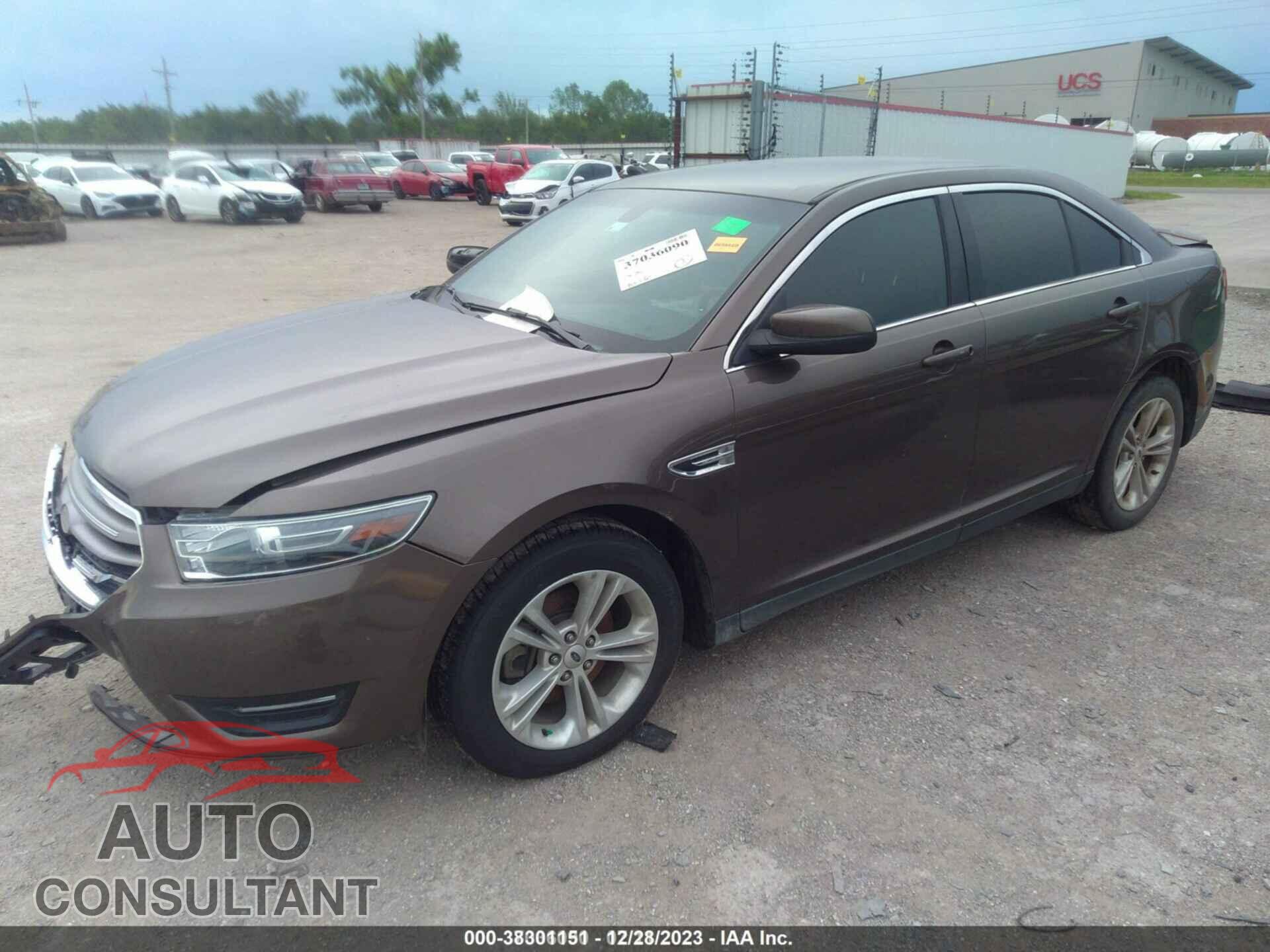 FORD TAURUS 2016 - 1FAHP2E83GG145128