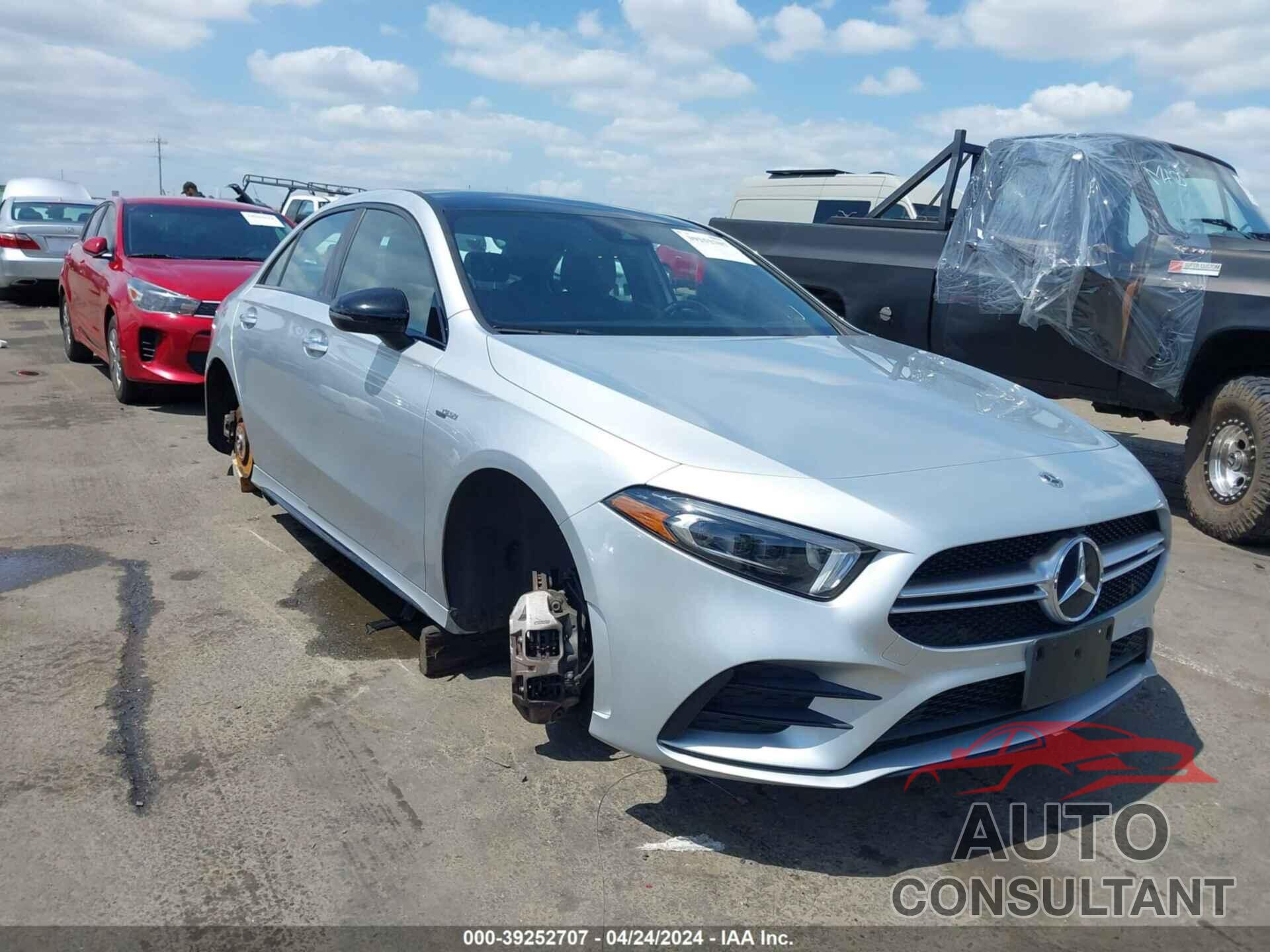 MERCEDES-BENZ AMG A 35 2021 - W1K3G5BB6MJ321759