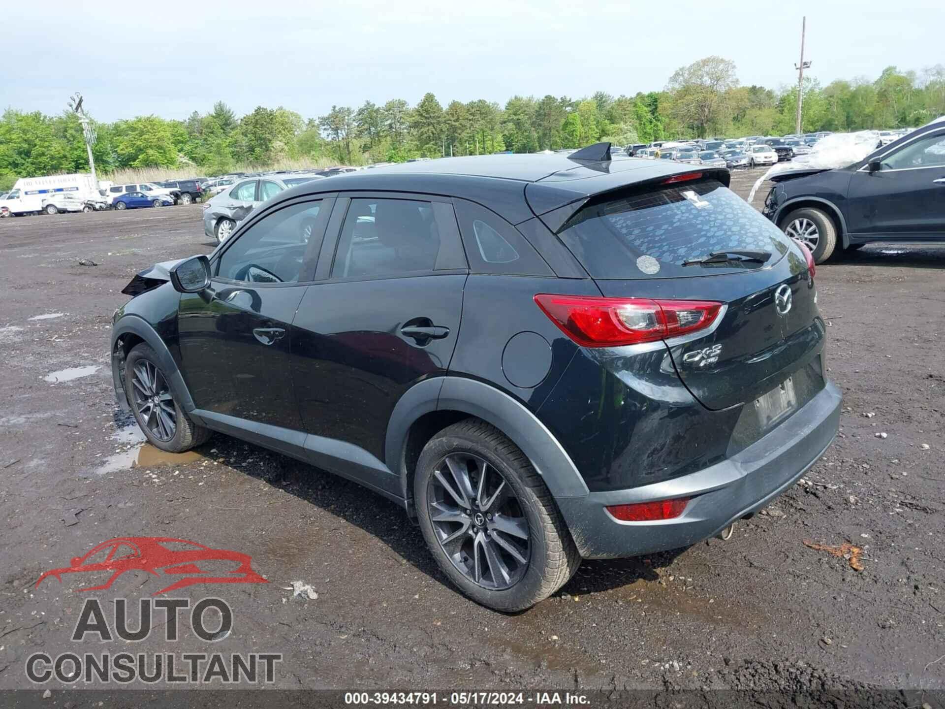 MAZDA CX-3 2018 - JM1DKFC71J0318573