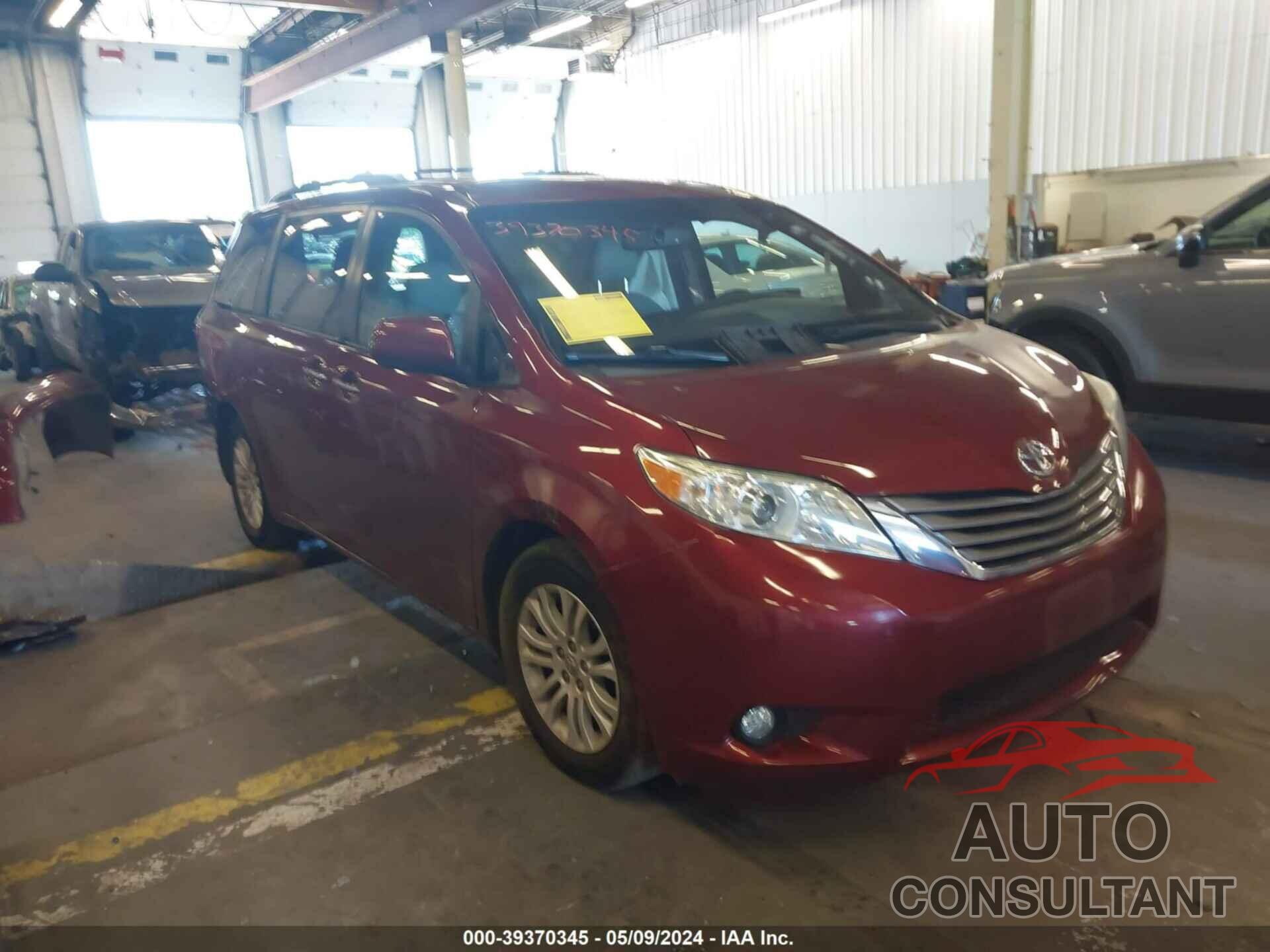 TOYOTA SIENNA 2017 - 5TDYZ3DC5HS788118