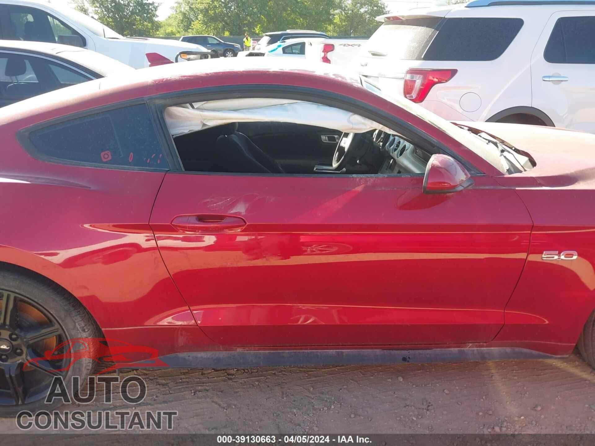 FORD MUSTANG 2020 - 1FA6P8CF8L5150357