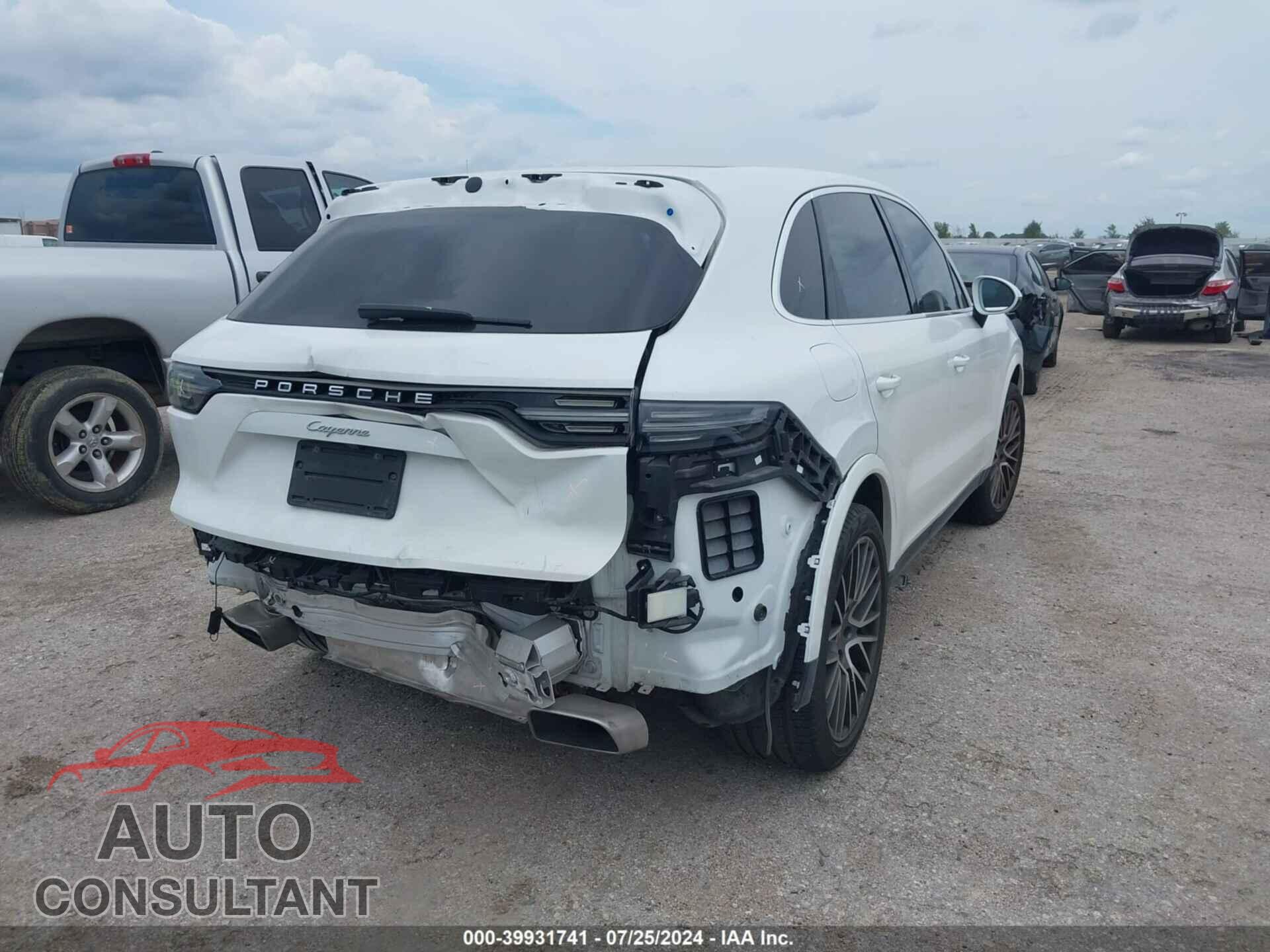 PORSCHE CAYENNE 2020 - WP1AA2AY0LDA02215