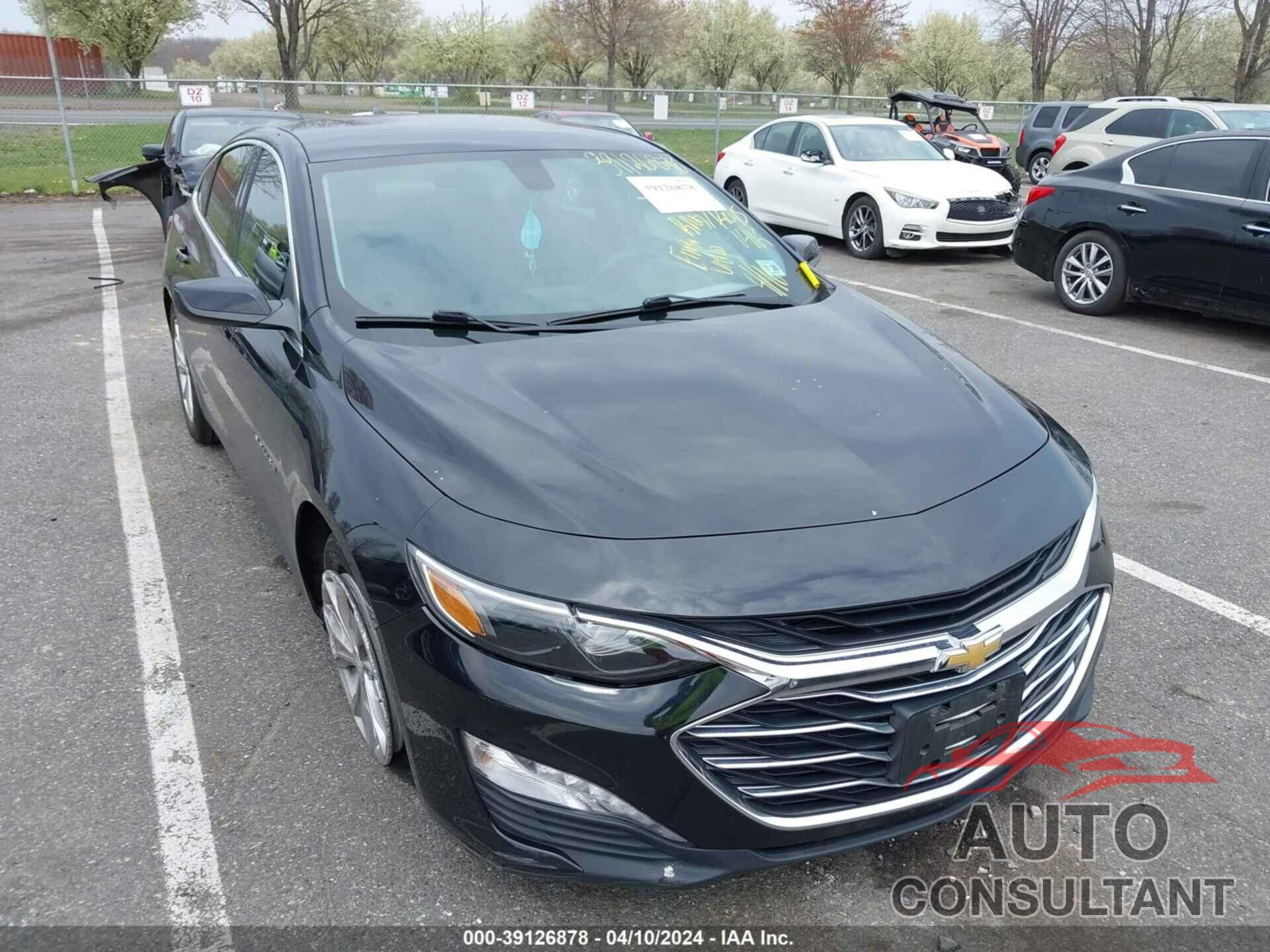 CHEVROLET MALIBU 2021 - 1G1ZD5ST8MF019374