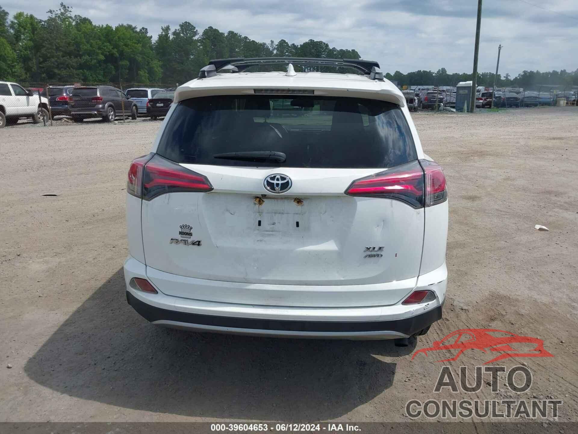 TOYOTA RAV4 2018 - JTMRFREVXJJ746921