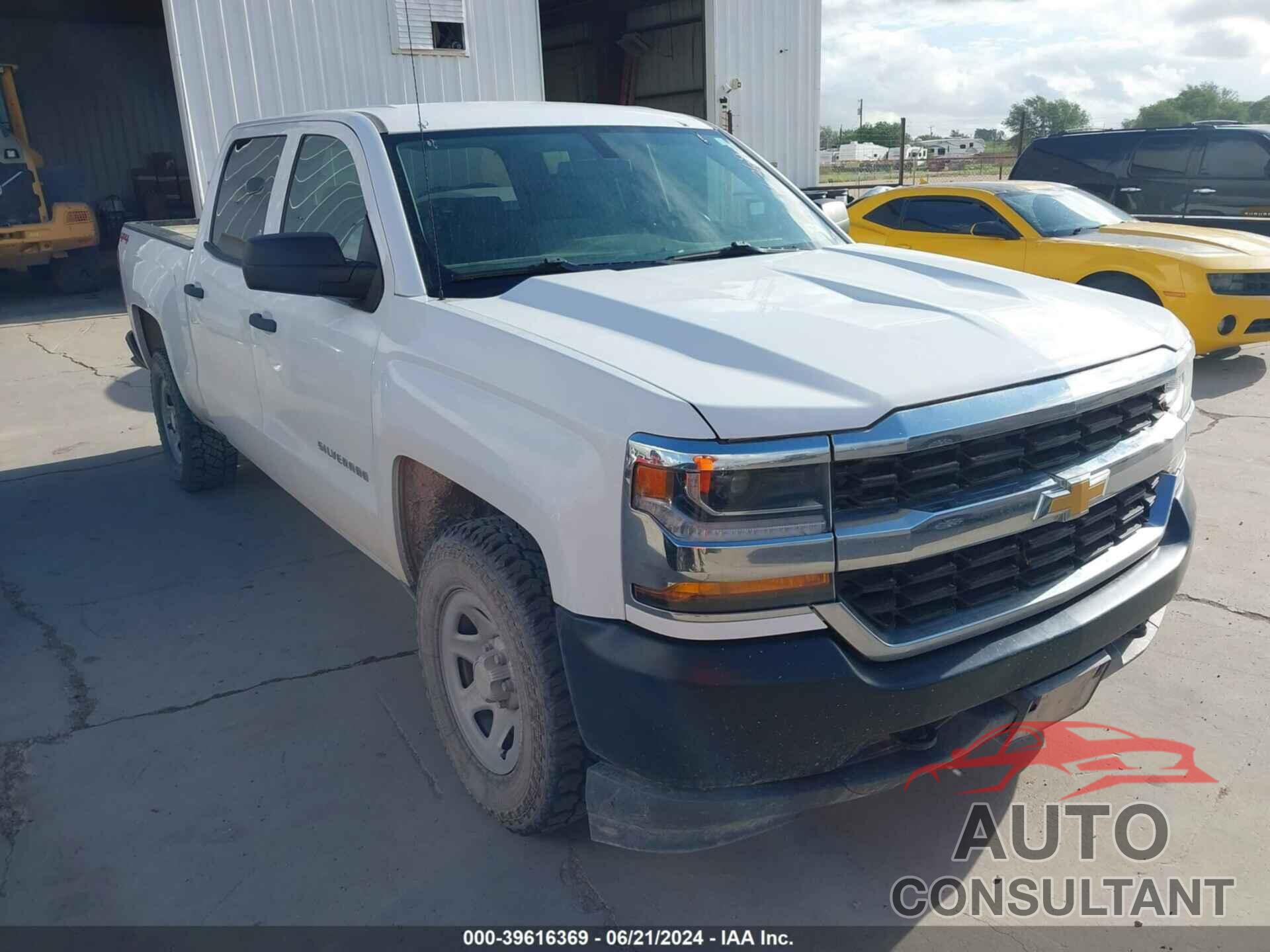 CHEVROLET SILVERADO 1500 2018 - 3GCUKNEC2JG636718
