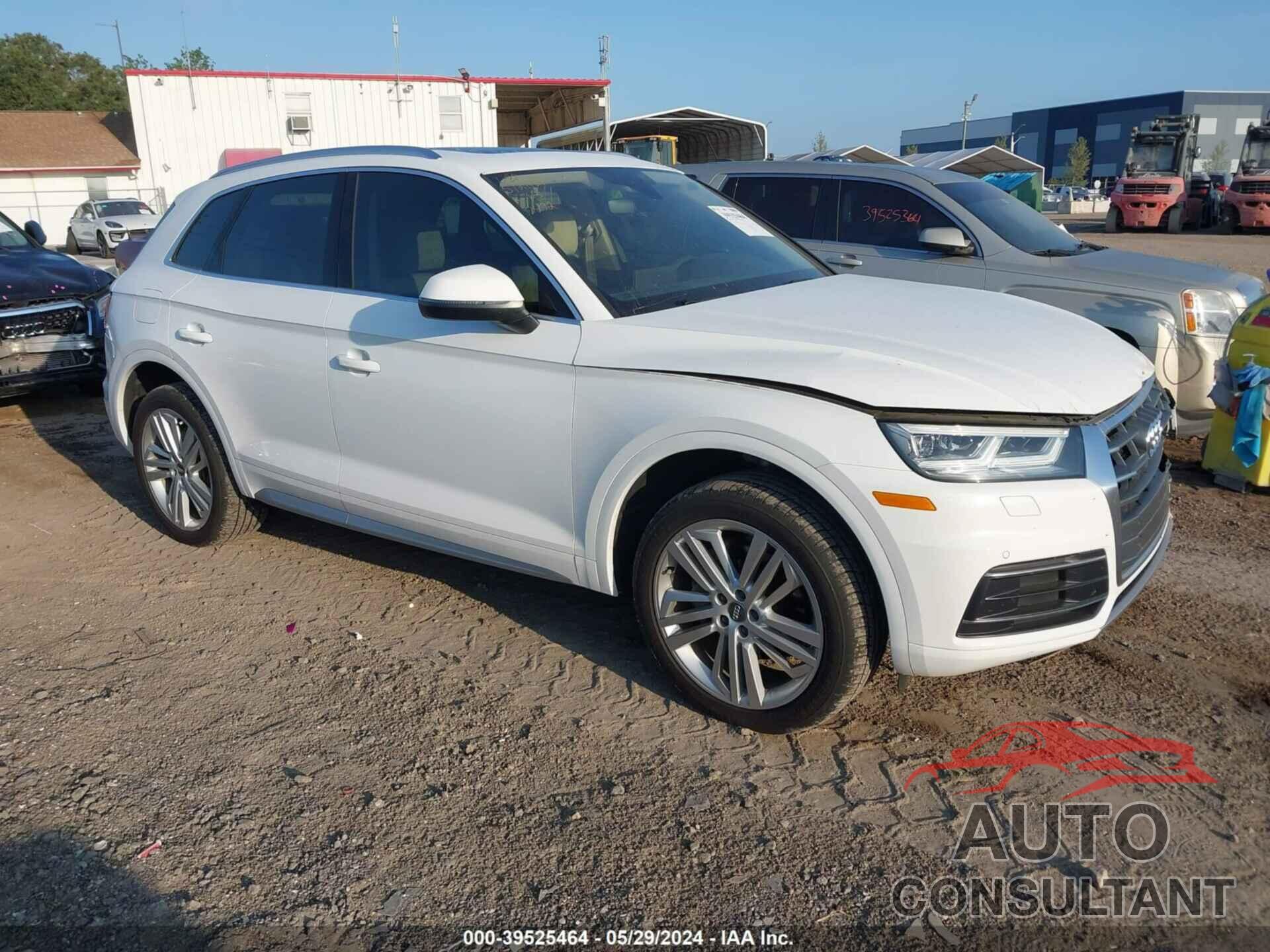 AUDI Q5 2018 - WA1BNAFY3J2107492