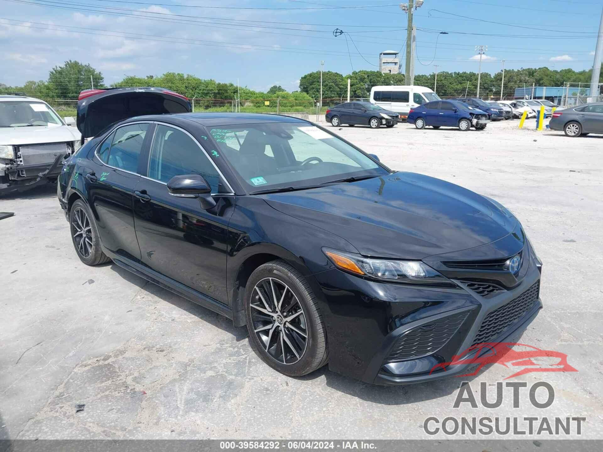 TOYOTA CAMRY 2022 - 4T1S31AK2NU597329