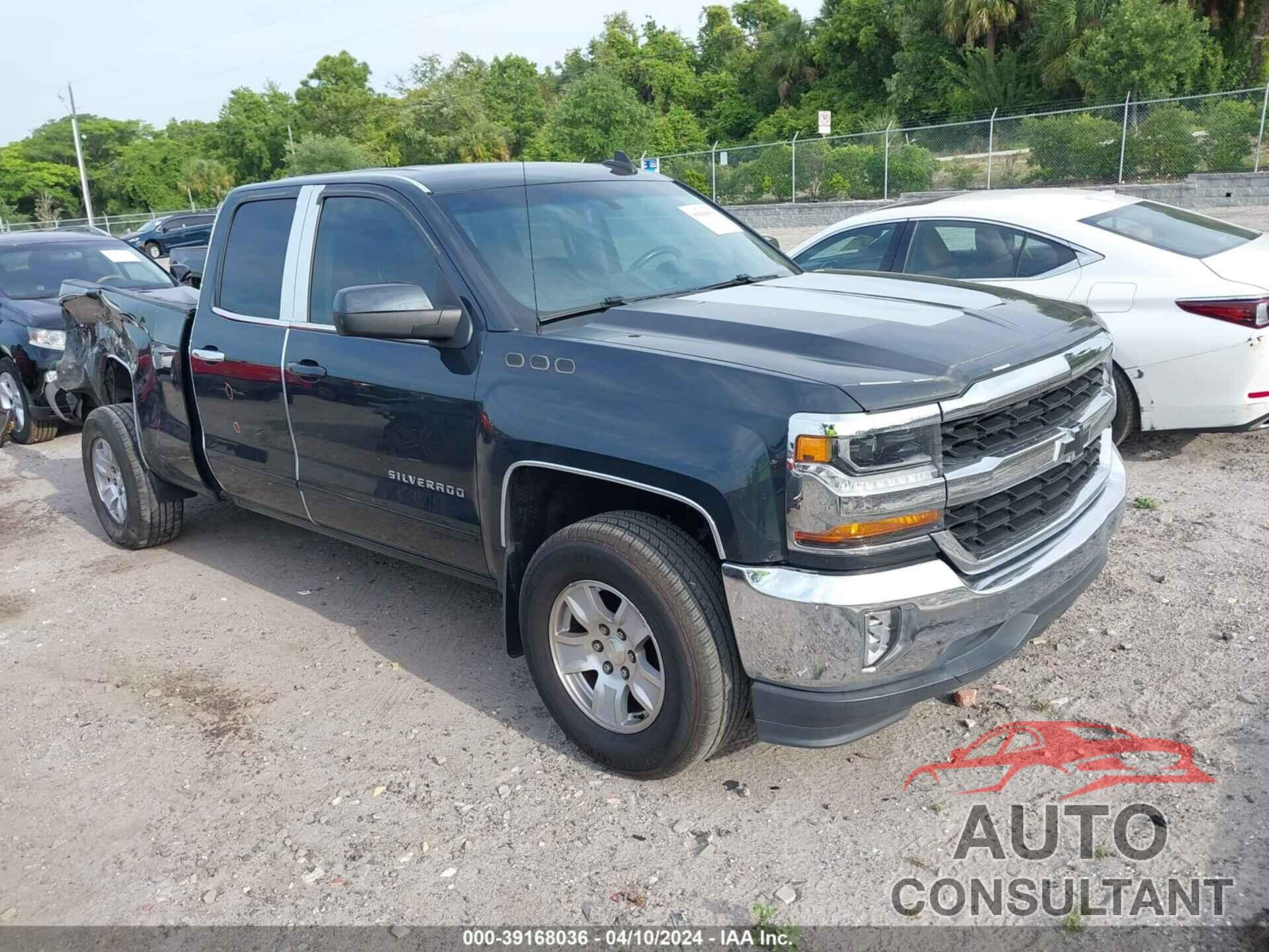 CHEVROLET SILVERADO 1500 2017 - 1GCRCREH5HZ344433