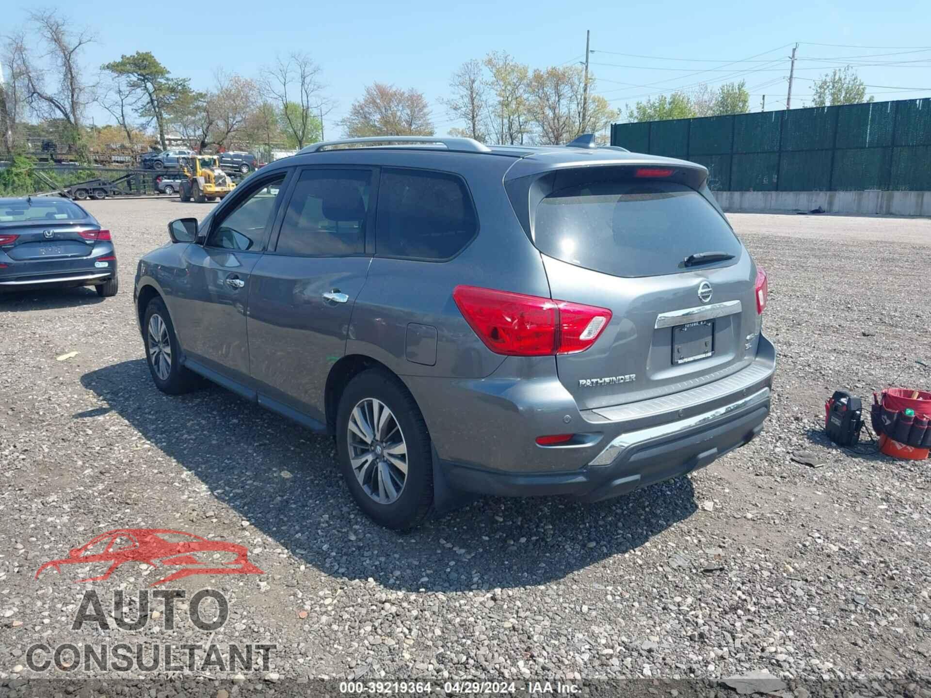 NISSAN PATHFINDER 2020 - 5N1DR2CM5LC618365