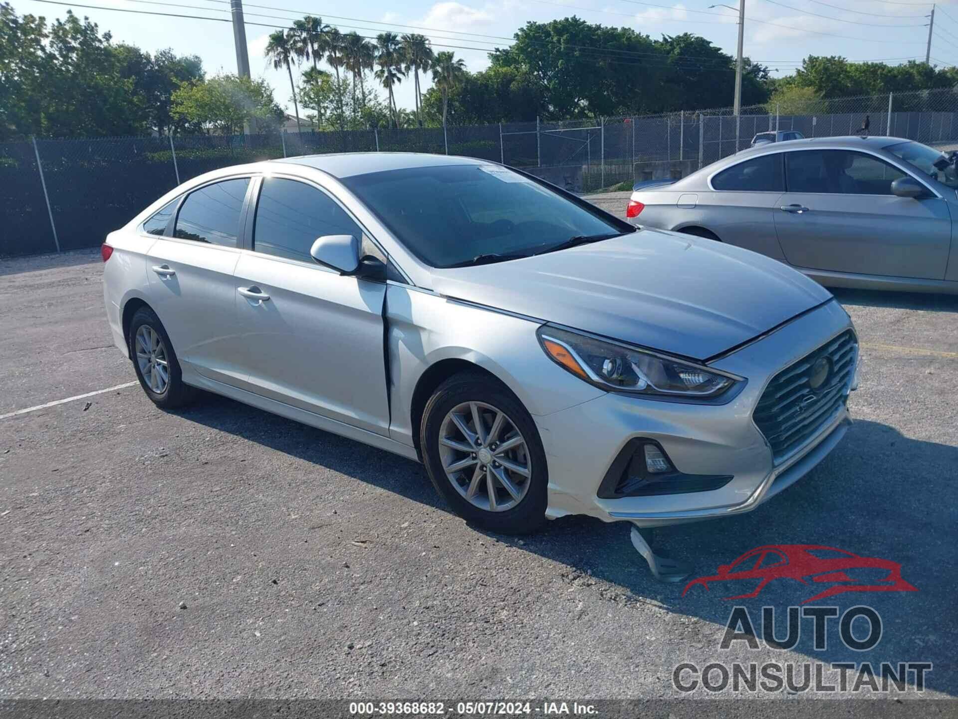 HYUNDAI SONATA 2018 - 5NPE24AF9JH703871