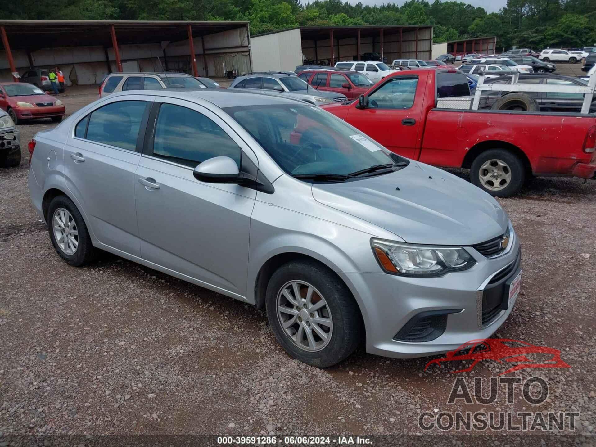 CHEVROLET SONIC 2017 - 1G1JD5SH4H4103556