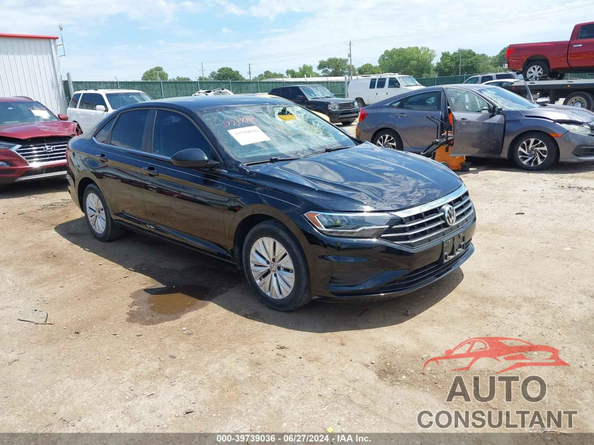 VOLKSWAGEN JETTA 2019 - 3VWC57BU8KM158431