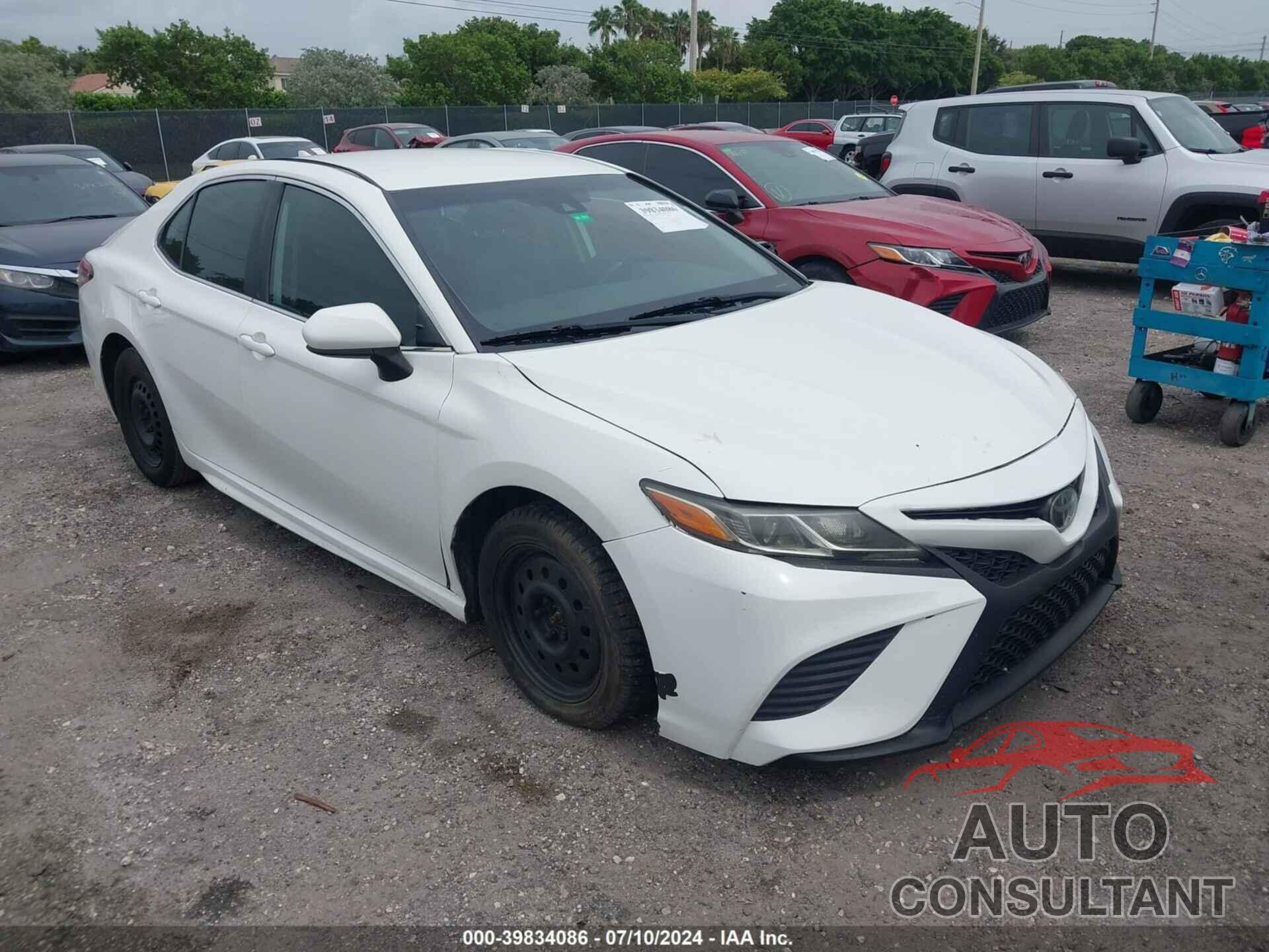 TOYOTA CAMRY 2019 - 4T1B11HK3KU175769