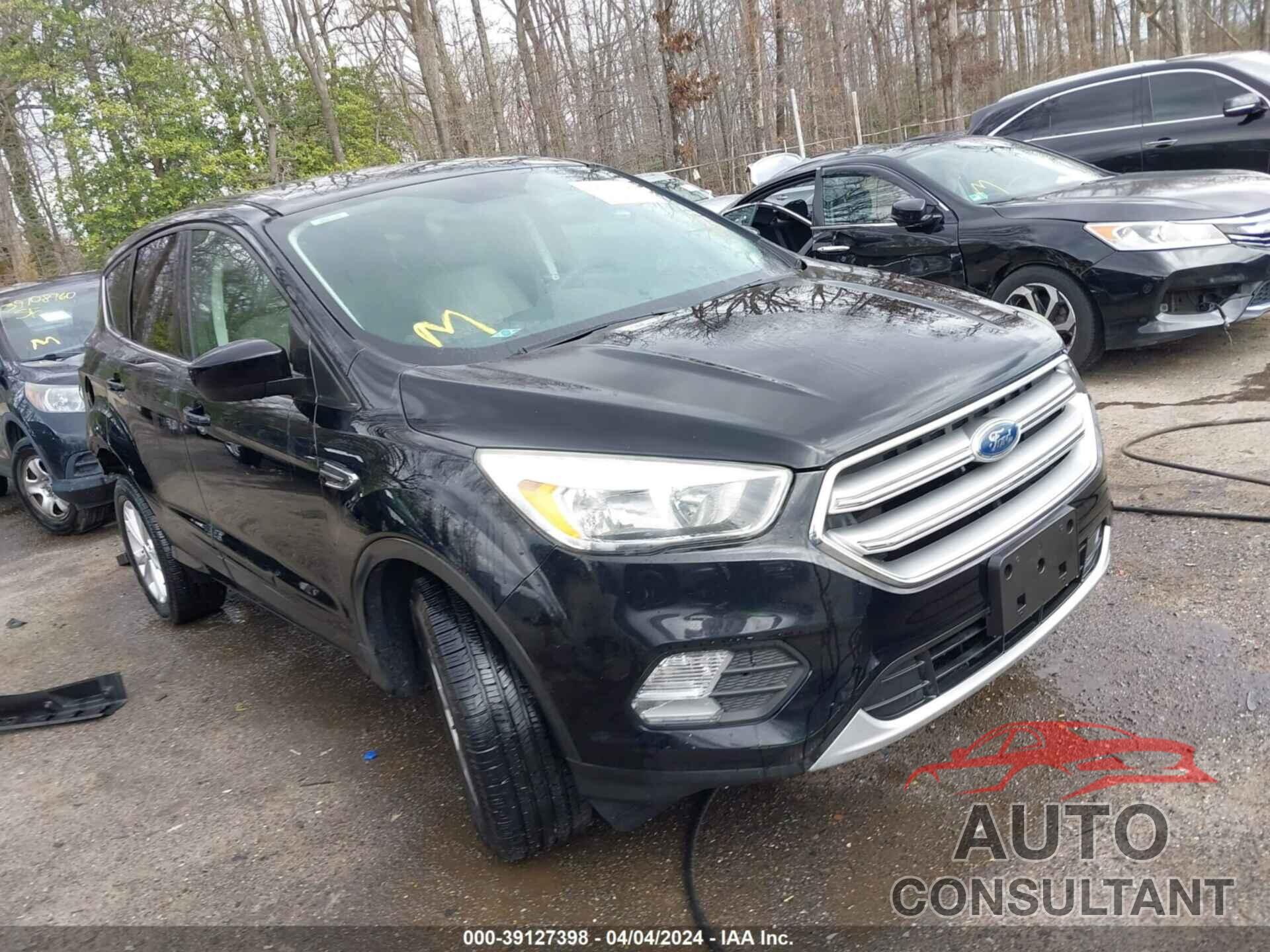 FORD ESCAPE 2017 - 1FMCU9GD9HUD25079