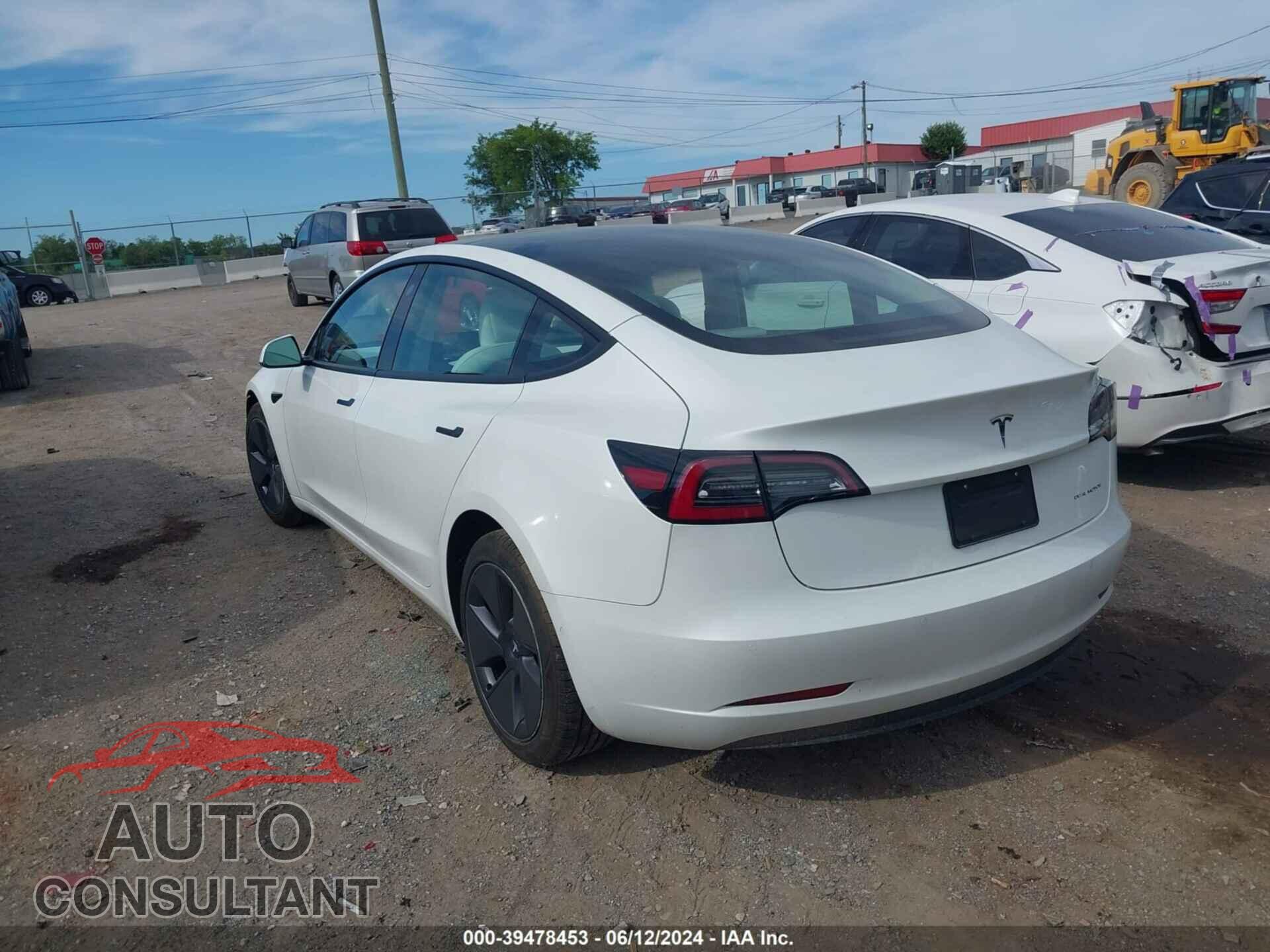TESLA MODEL 3 2022 - 5YJ3E1EB9NF115400