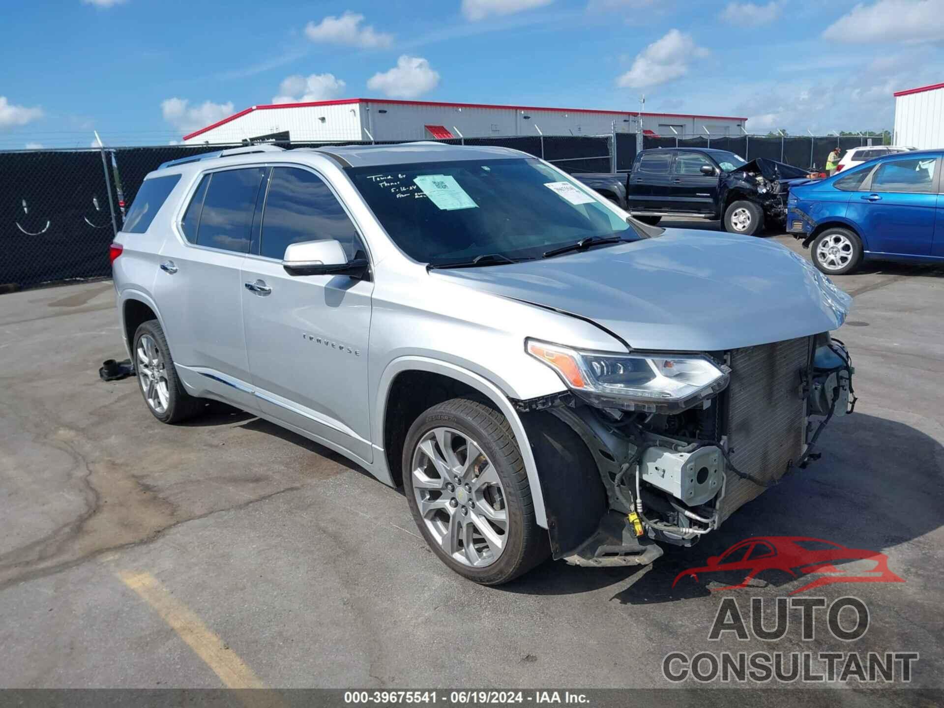 CHEVROLET TRAVERSE 2018 - 1GNERKKW4JJ170938