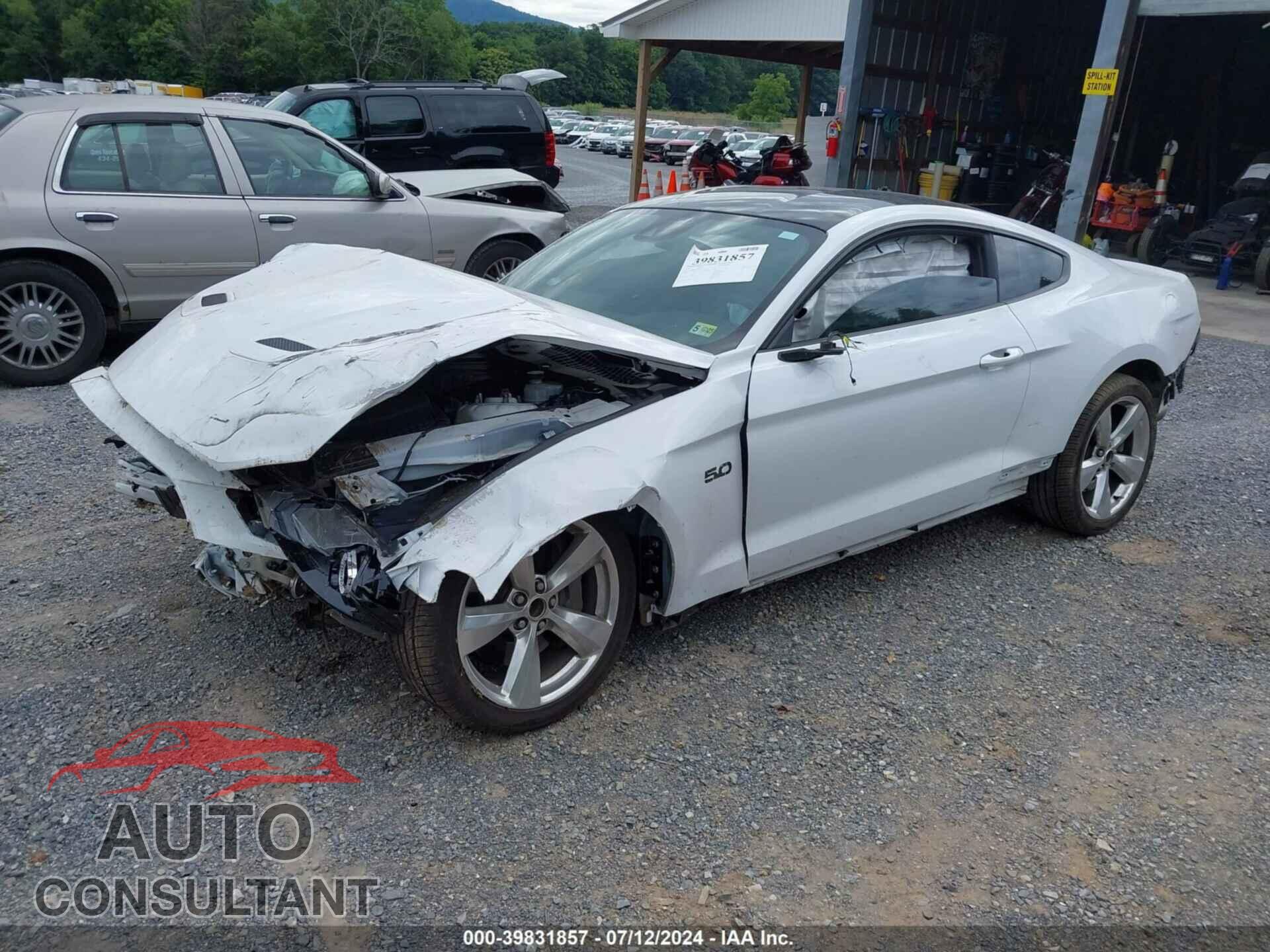 FORD MUSTANG 2021 - 1FA6P8CF8M5146357