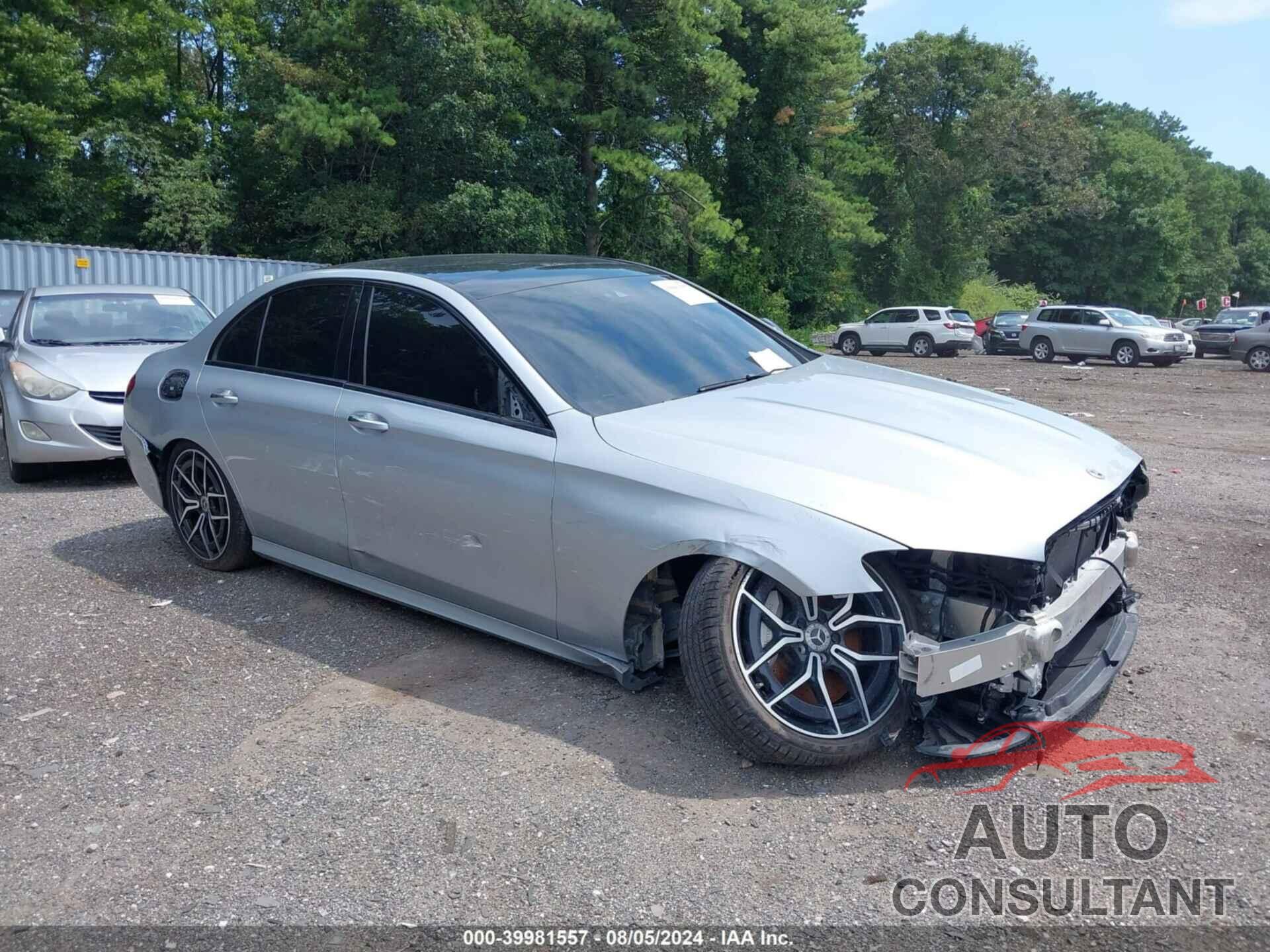 MERCEDES-BENZ E 350 2022 - W1KZF8DBXNB053225