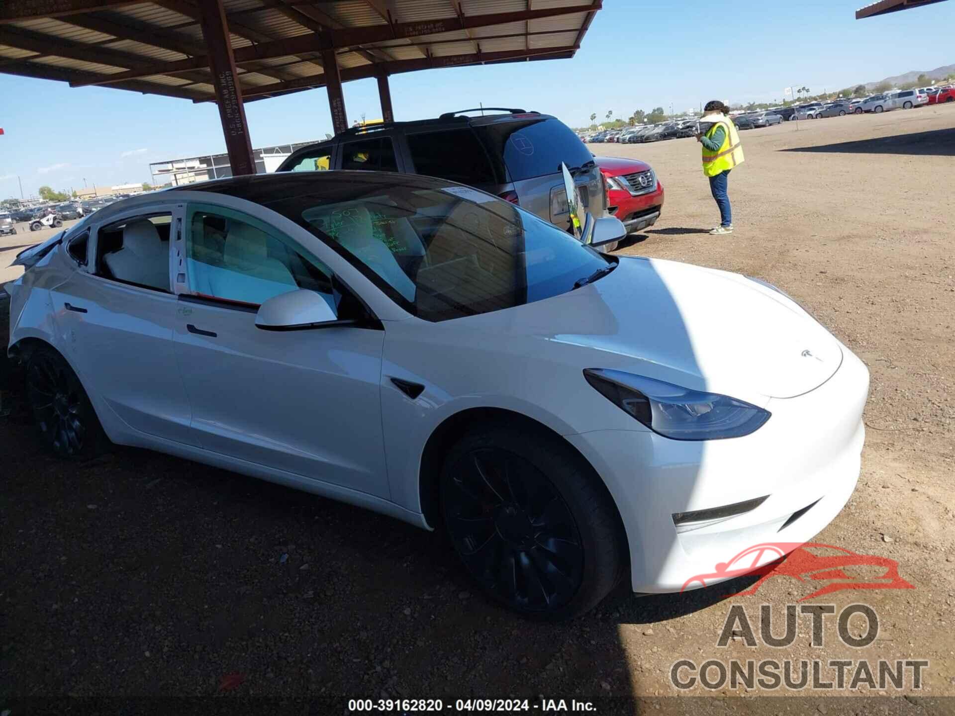 TESLA MODEL 3 2023 - 5YJ3E1EC7PF590667