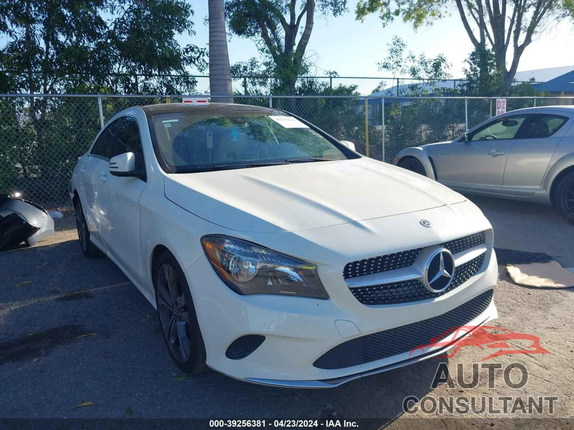 MERCEDES-BENZ CLA 250 2018 - WDDSJ4EB7JN528006