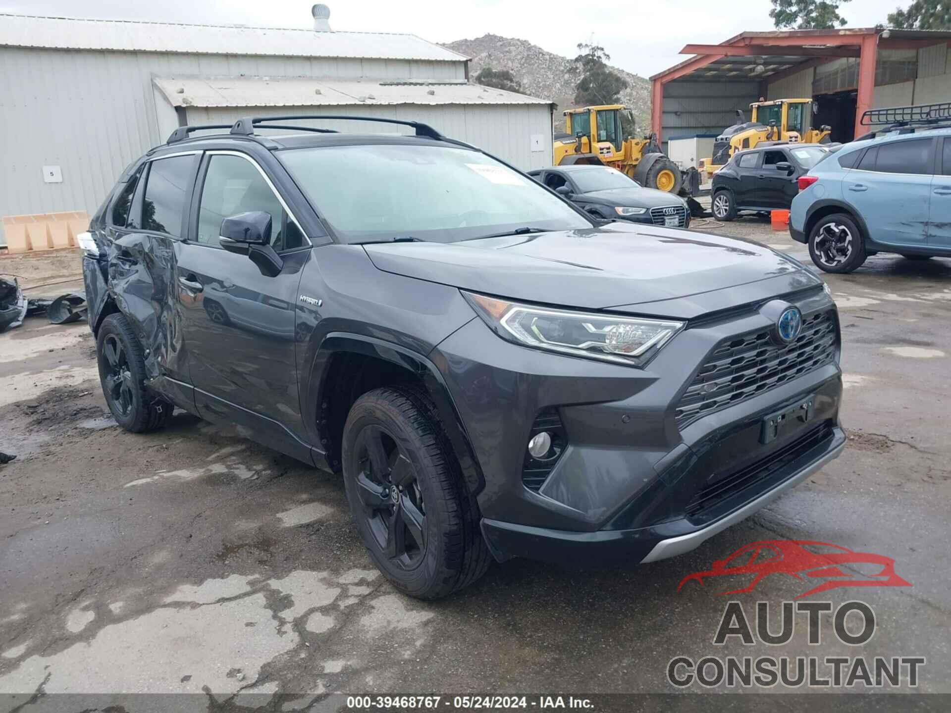 TOYOTA RAV4 2020 - JTMEWRFV8LJ046945