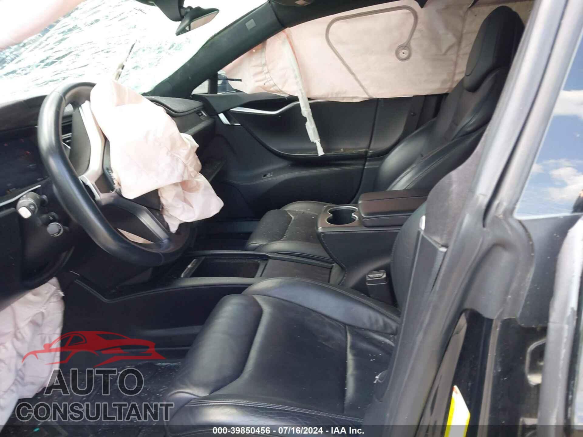 TESLA MODEL S 2017 - 5YJSA1E48HF200158