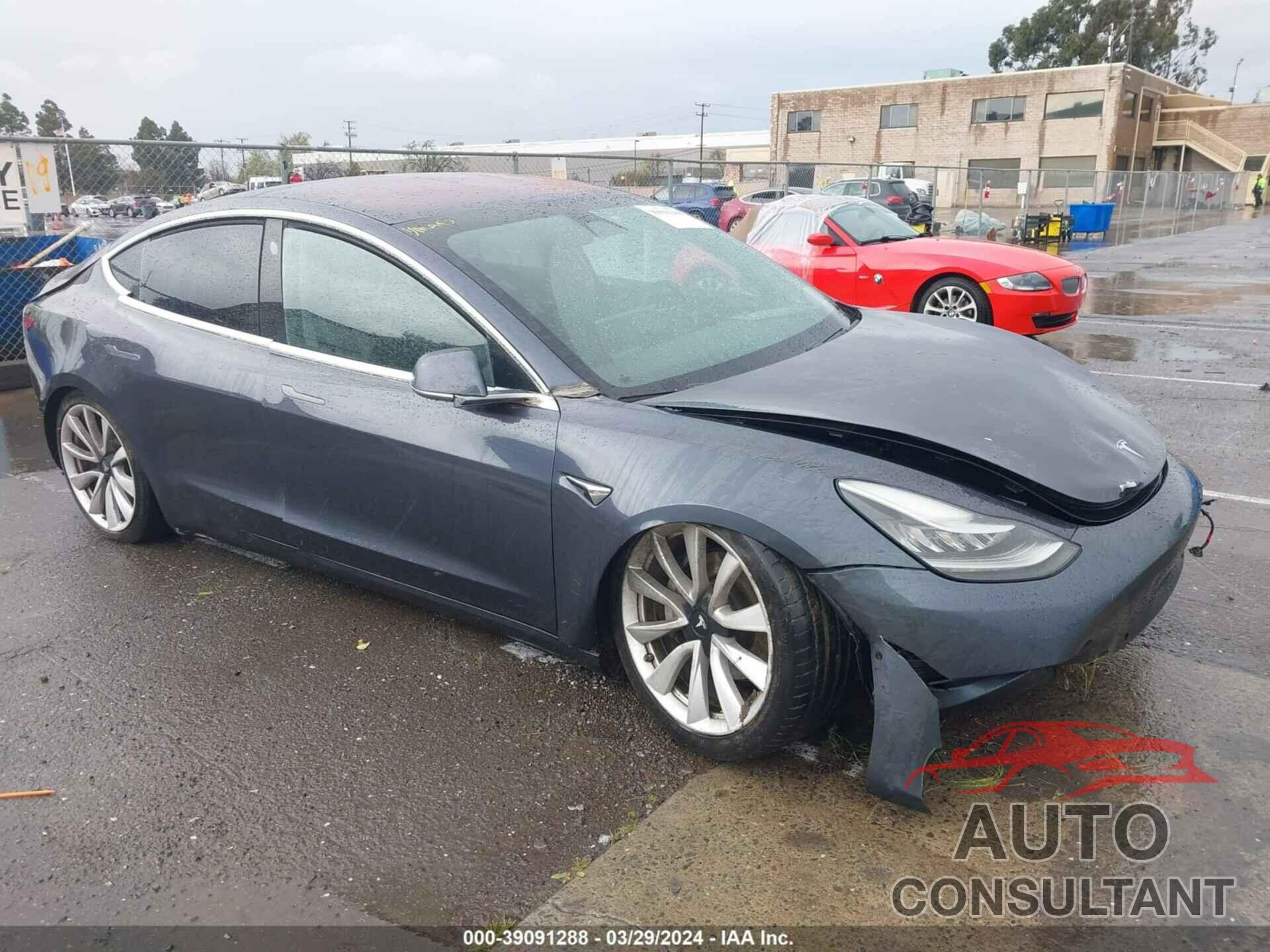 TESLA MODEL 3 2018 - 5YJ3E1EA9JF024001