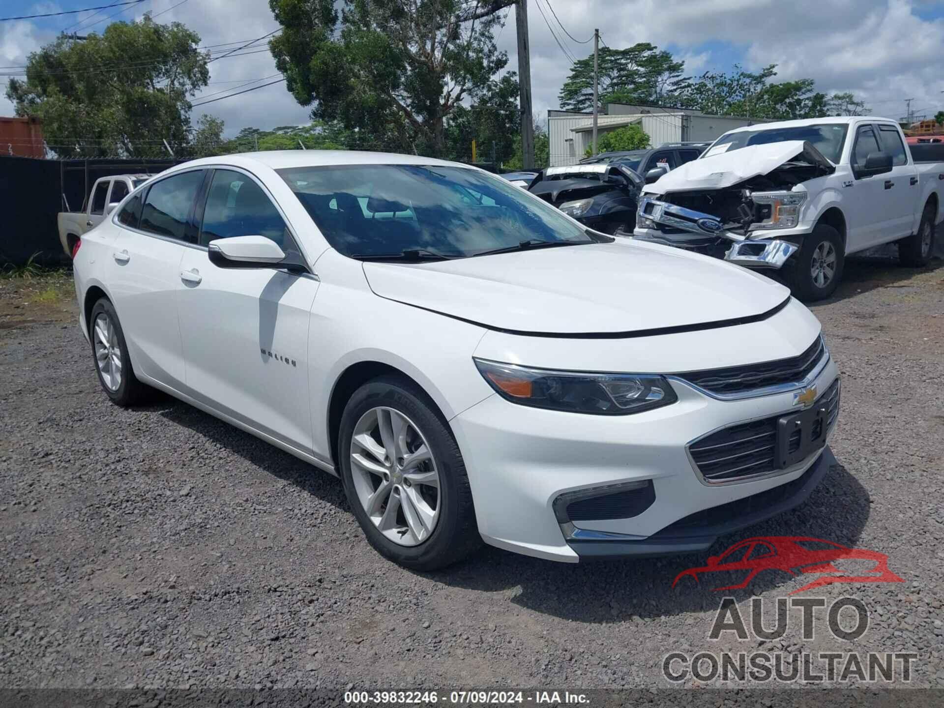 CHEVROLET MALIBU 2018 - 1G1ZD5ST0JF185089