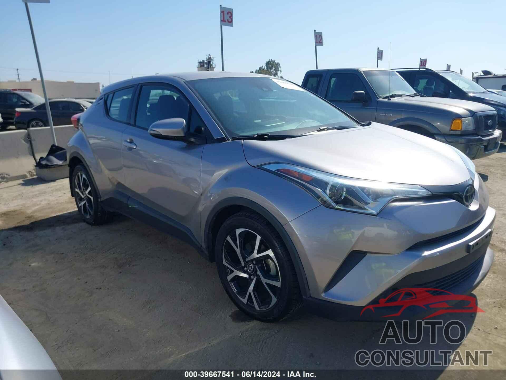 TOYOTA C-HR 2018 - NMTKHMBX7JR045050