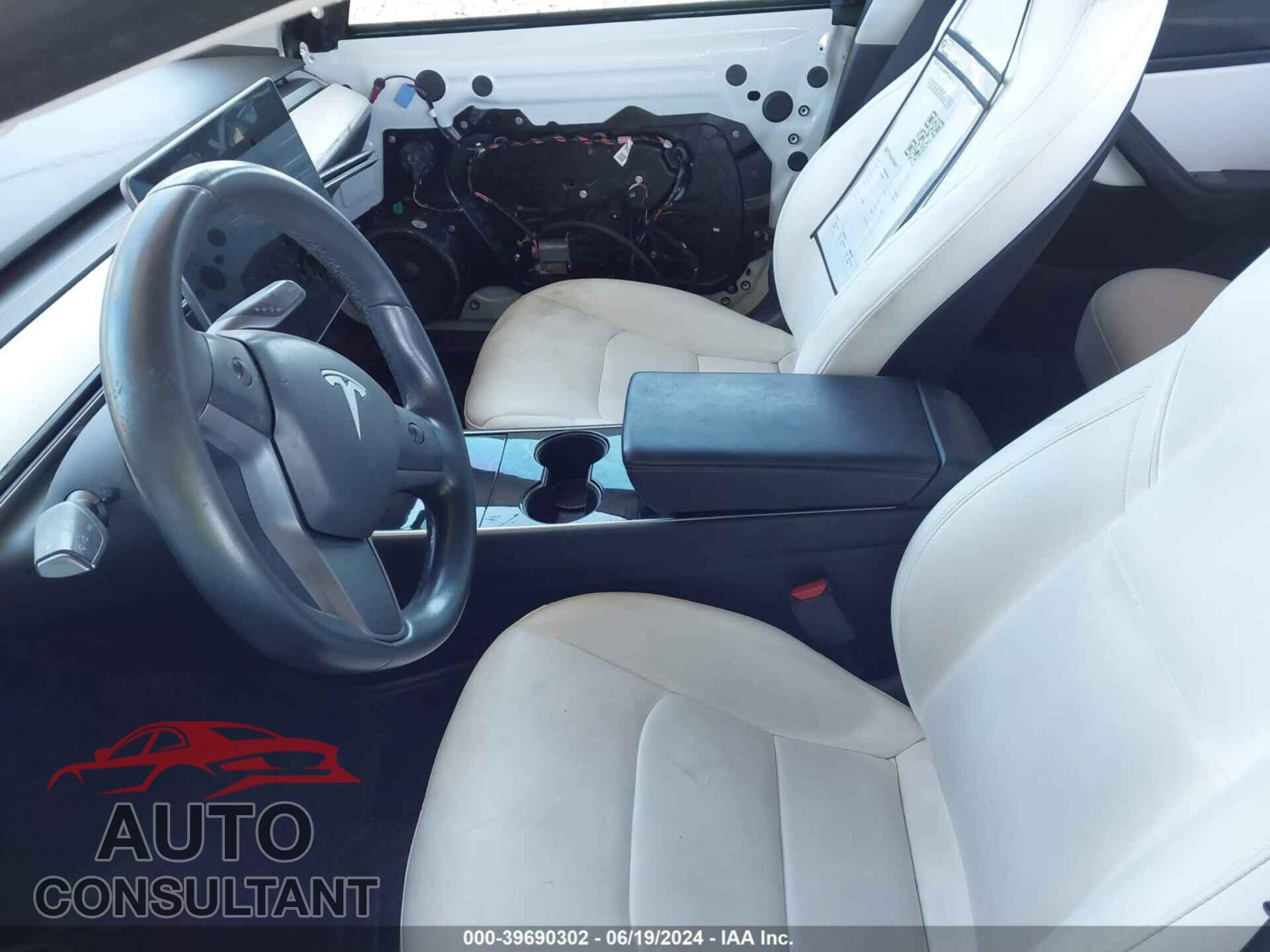 TESLA MODEL 3 2018 - 5YJ3E1EA9JF169636