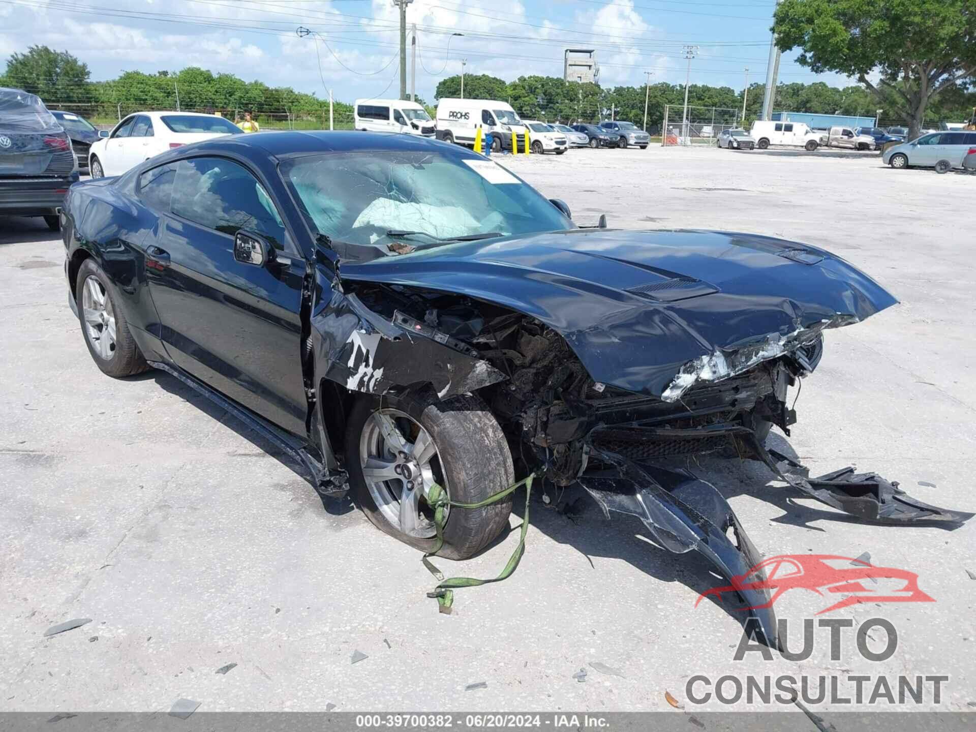 FORD MUSTANG 2019 - 1FA6P8TH9K5203261