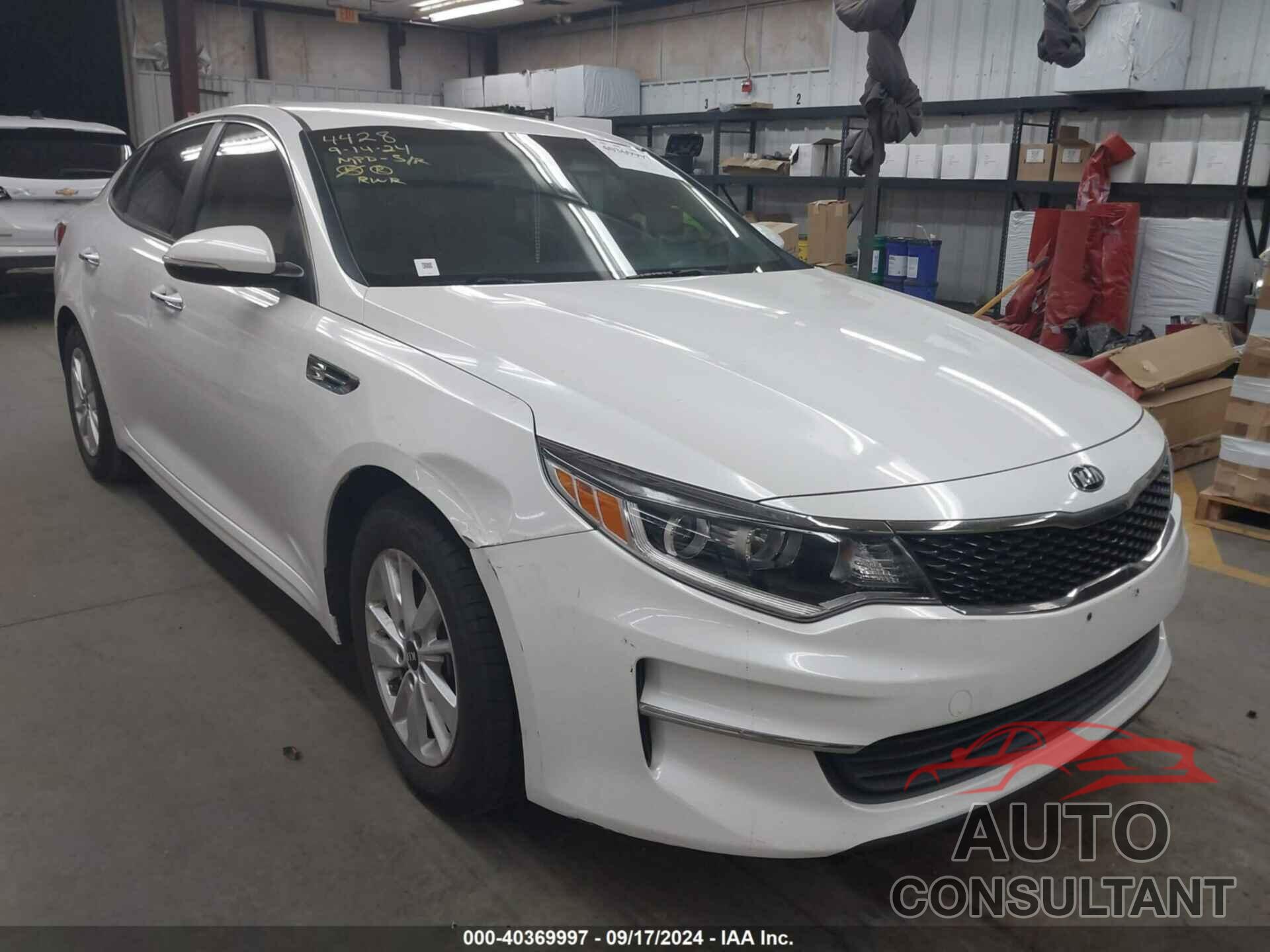 KIA OPTIMA 2016 - KNAGT4L35G5102536