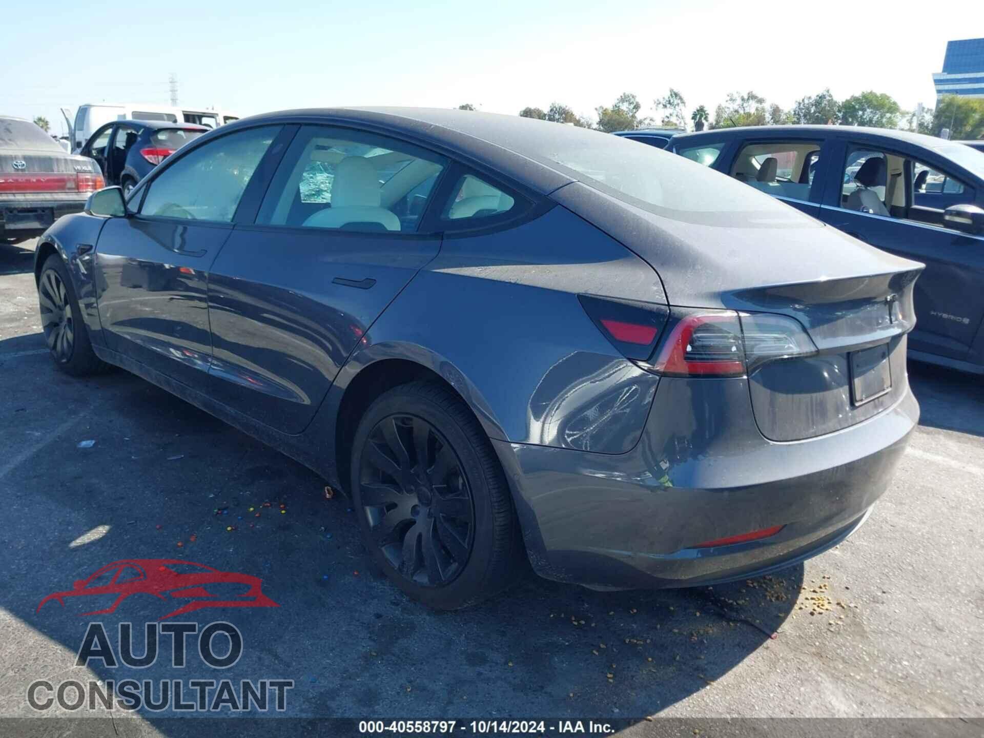 TESLA MODEL 3 2022 - 5YJ3E1EA8NF357943