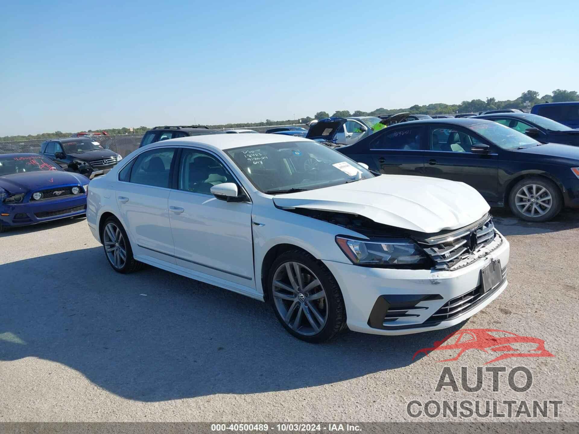 VOLKSWAGEN PASSAT 2017 - 1VWDT7A36HC059569