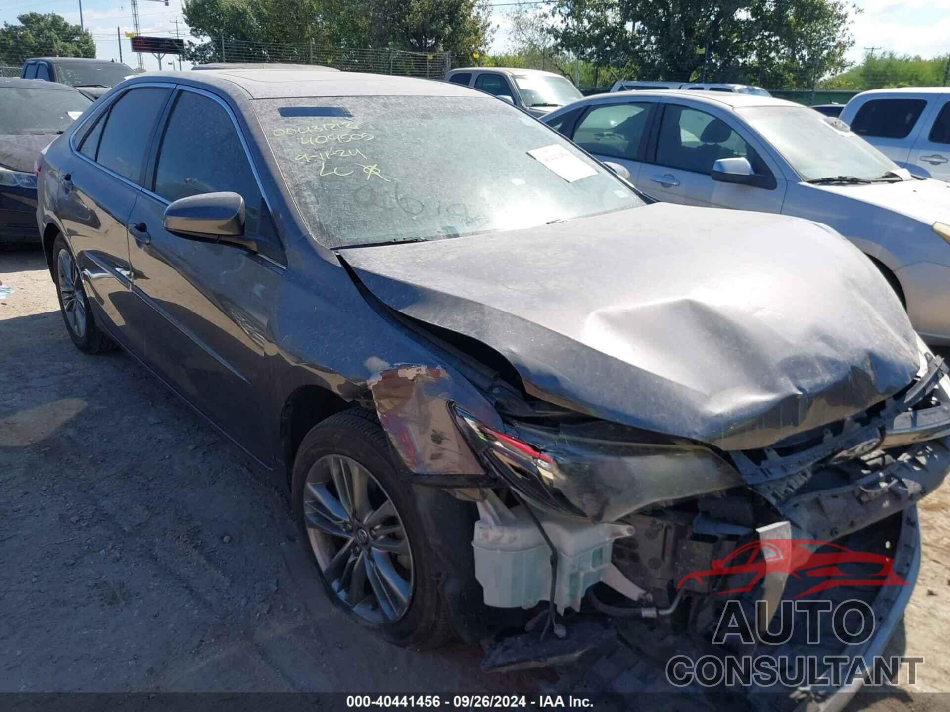TOYOTA CAMRY 2017 - 4T1BF1FK5HU409505